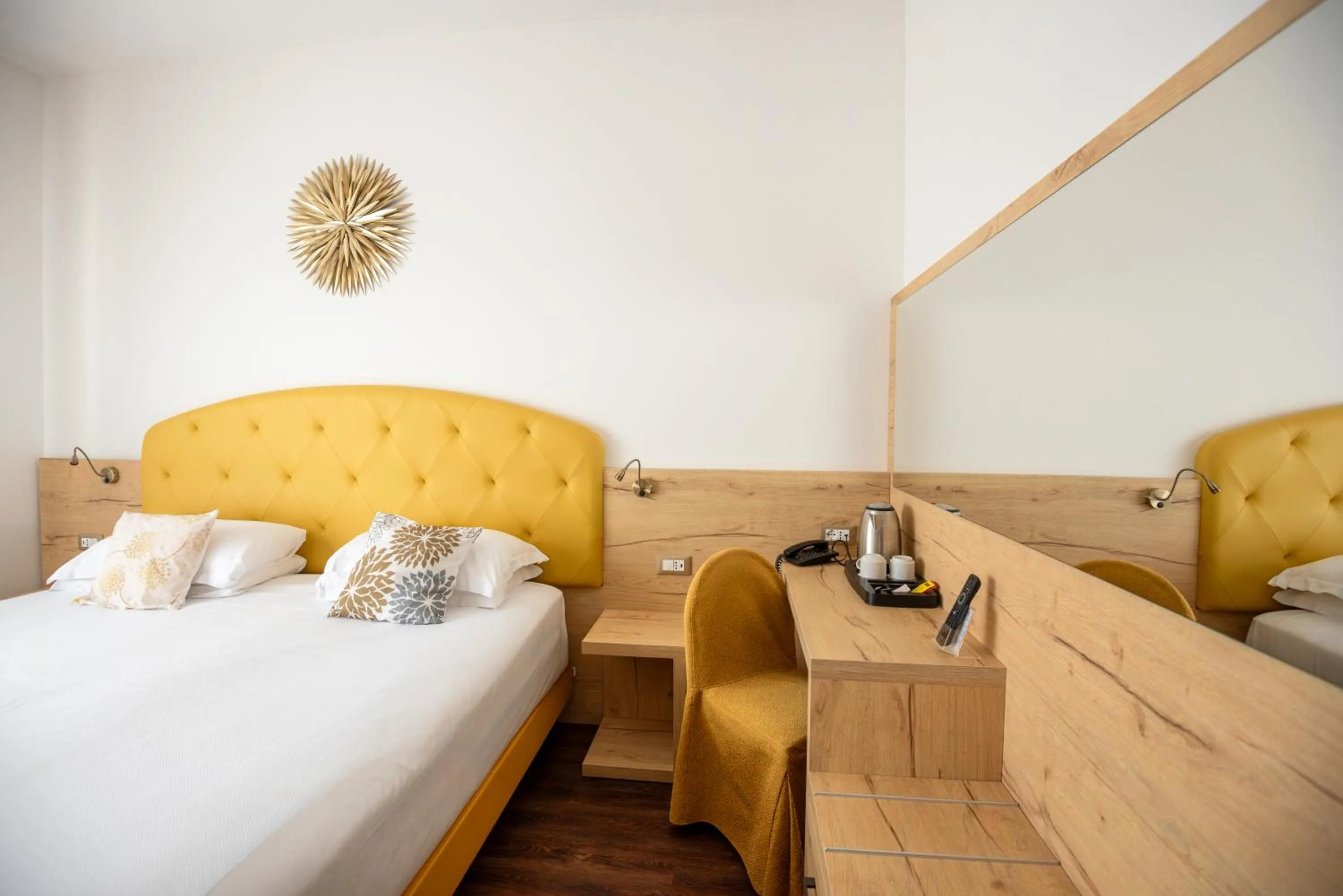 Bedroom, Bed in Hotel Castello Artemide Congressi