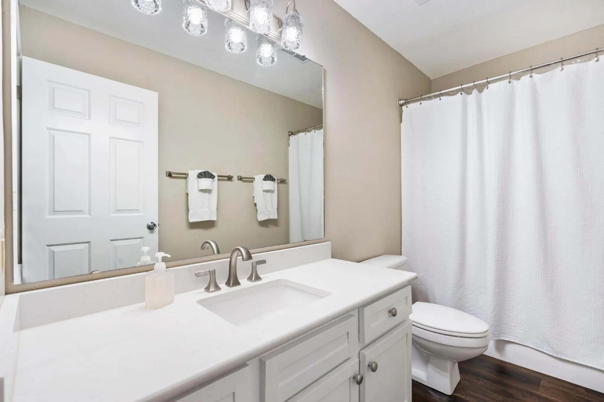 Bathroom in Branson Getaway, Pools, Hot Tub & Lake Access