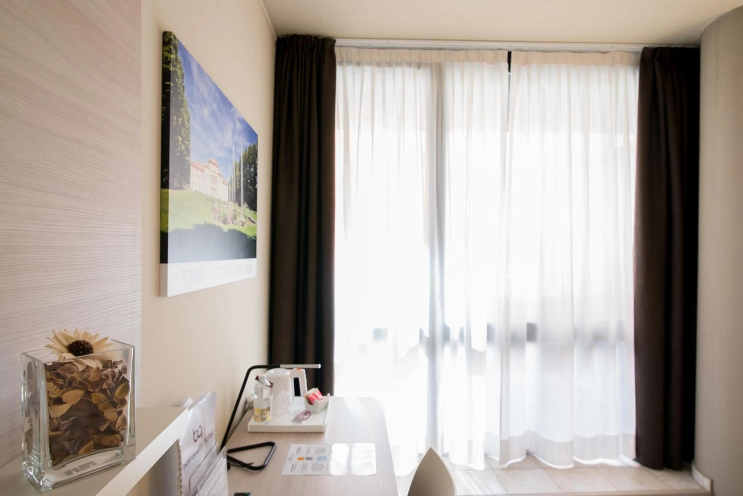 Coffee/tea facilities in Best Quality Hotel Politecnico