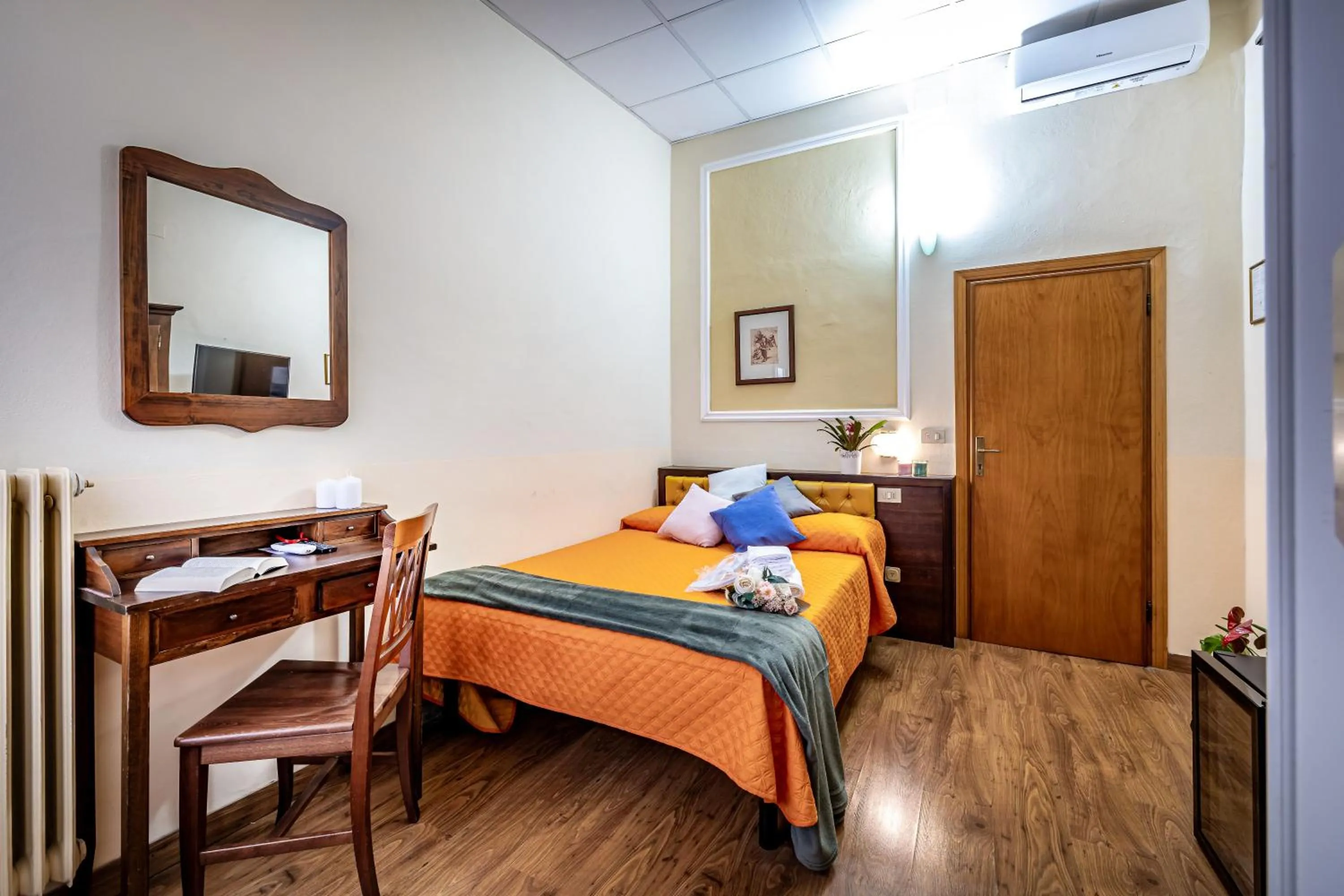 Bed in Hotel Minerva