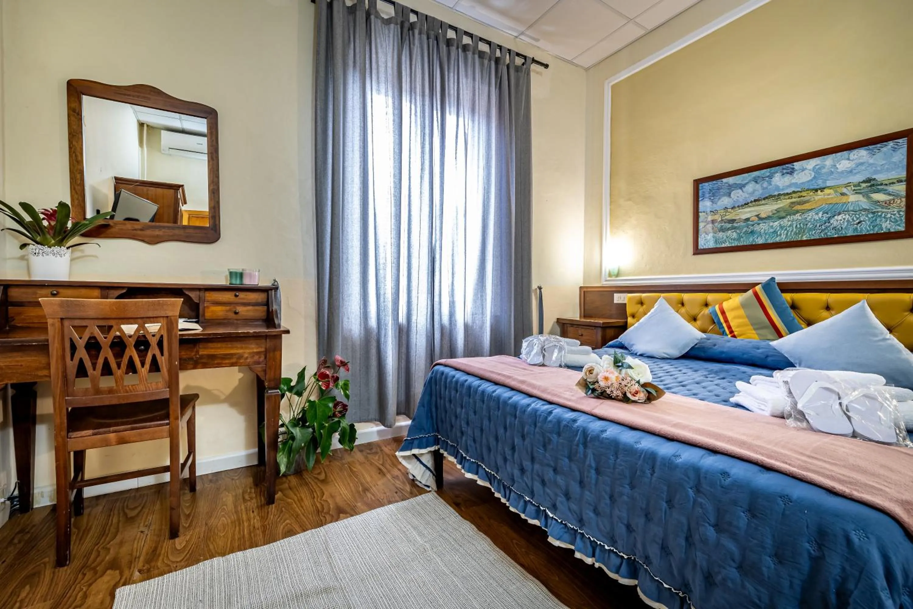 Bed in Hotel Minerva