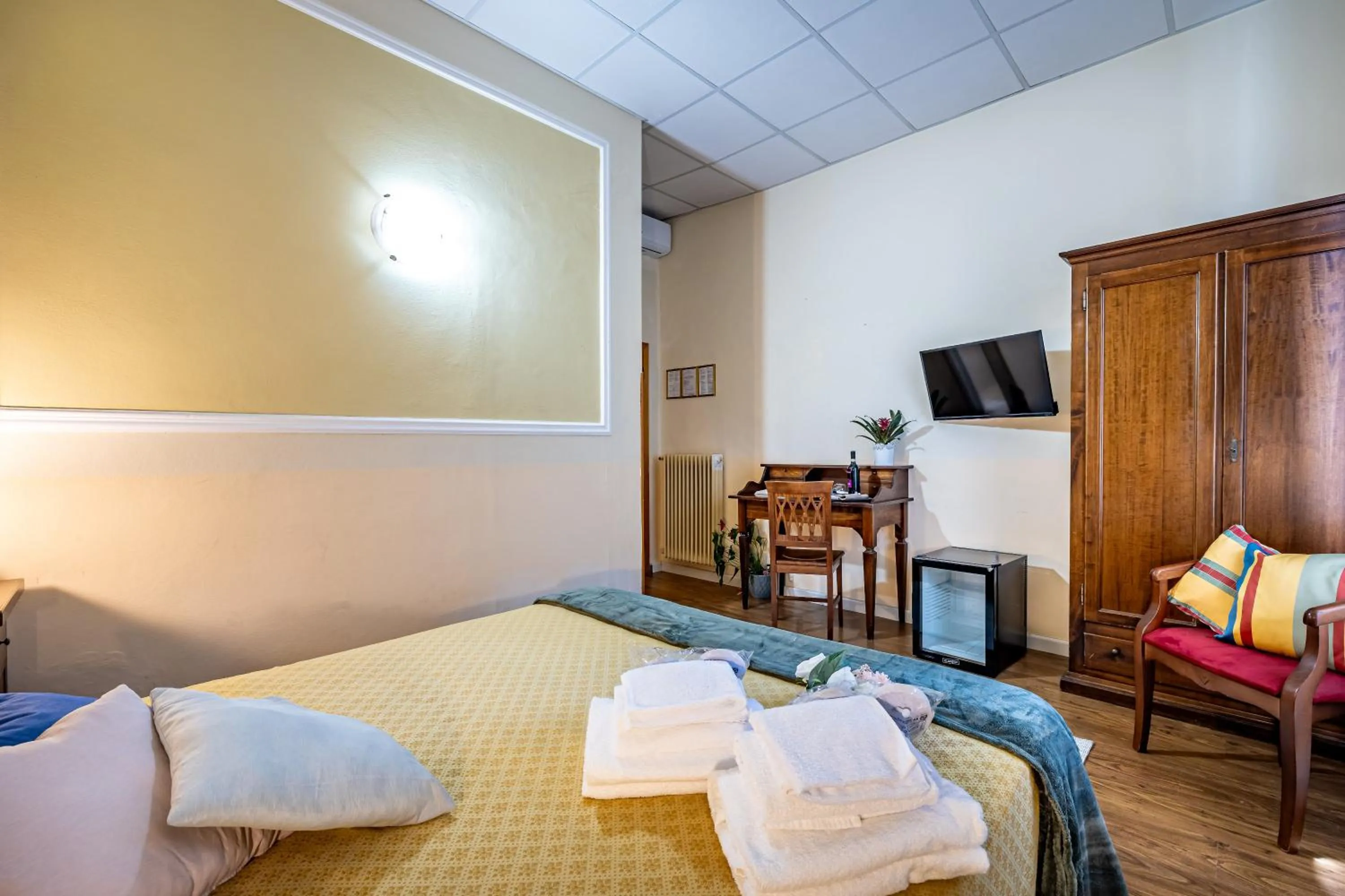 Bed in Hotel Minerva