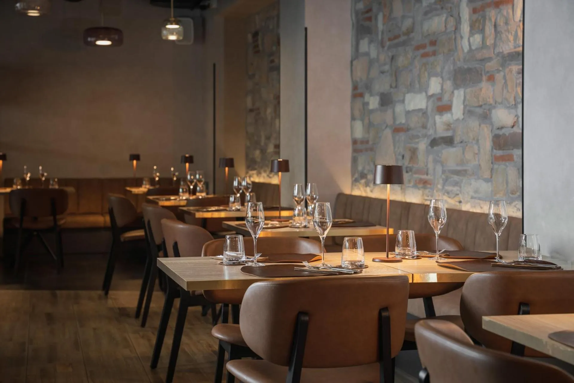 Restaurant/places to eat in iQ Hotel Firenze