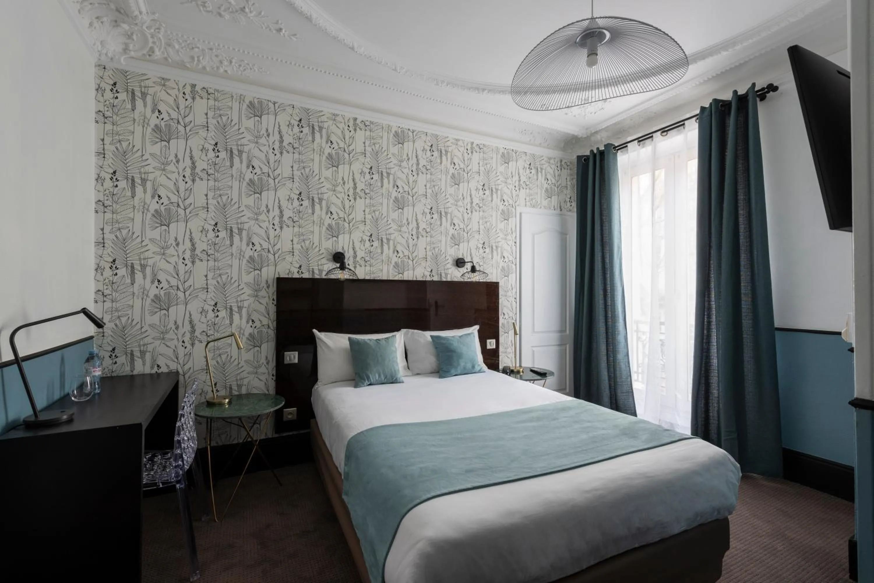 Bedroom, Bed in Lennon by Avalon Hotel Paris Gare du Nord