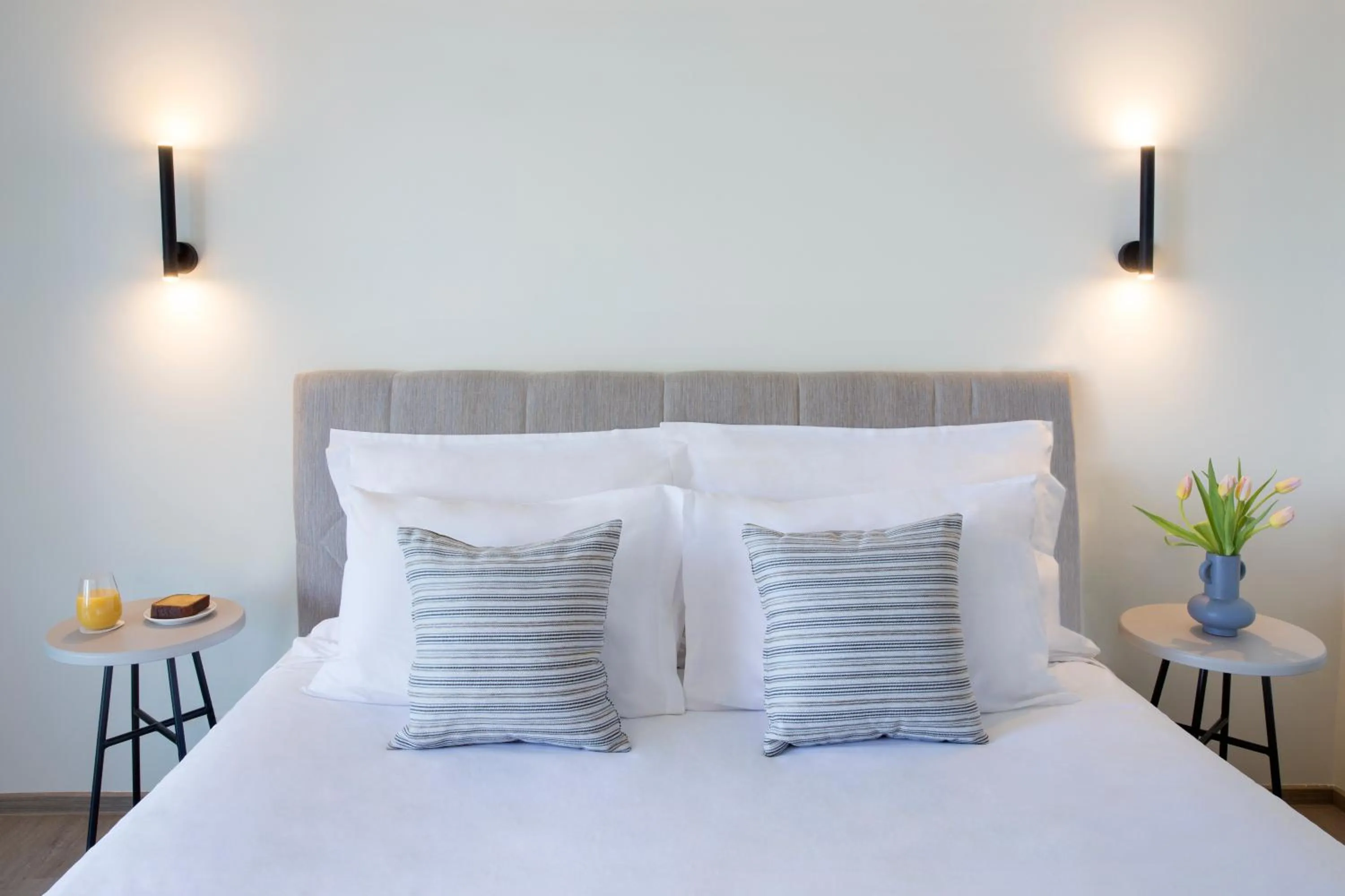 Bed in KoSea Boutique Hotel