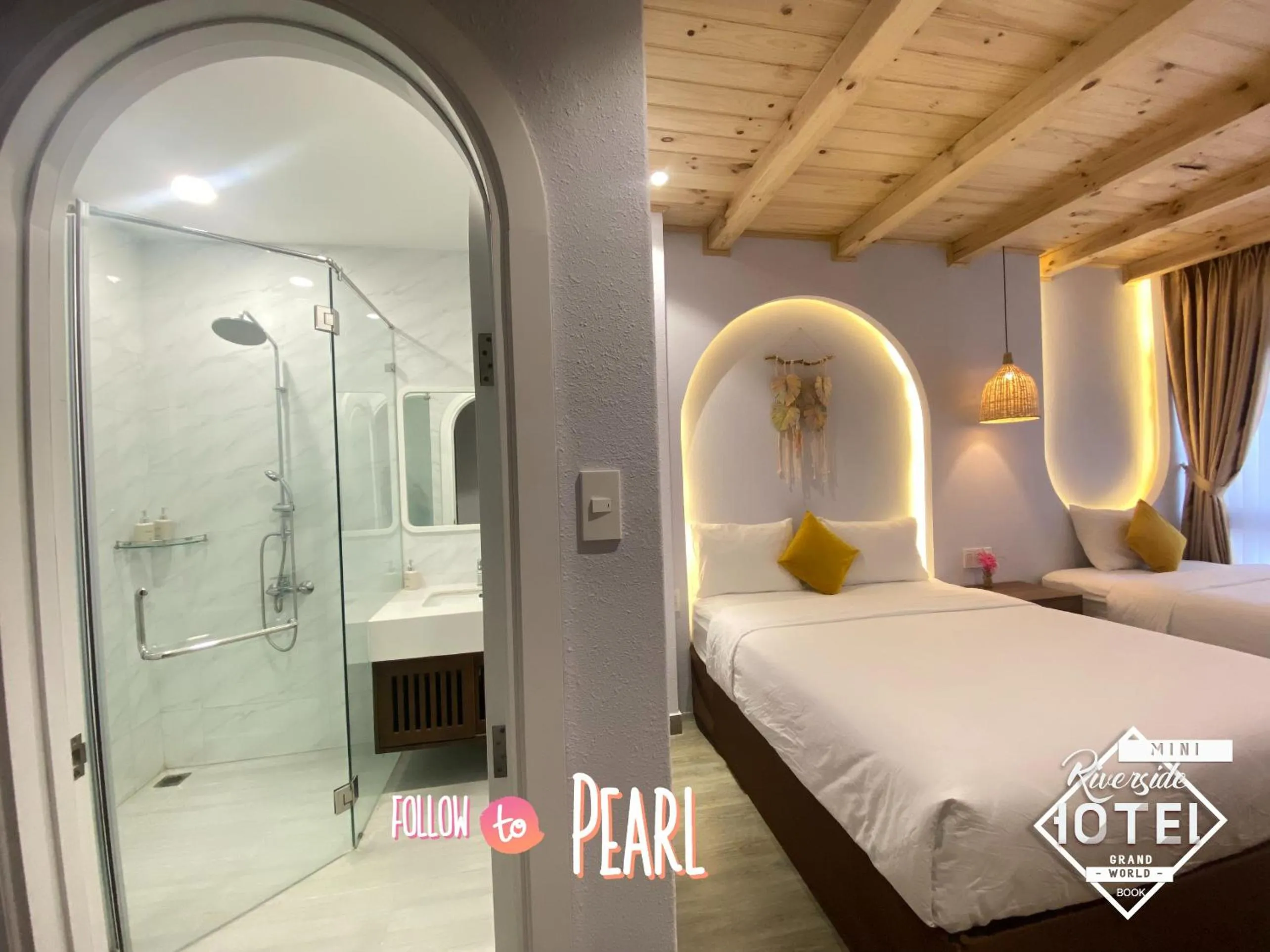 Shower, Bed in Riverside Mini Hotel Grand World Phu Quoc