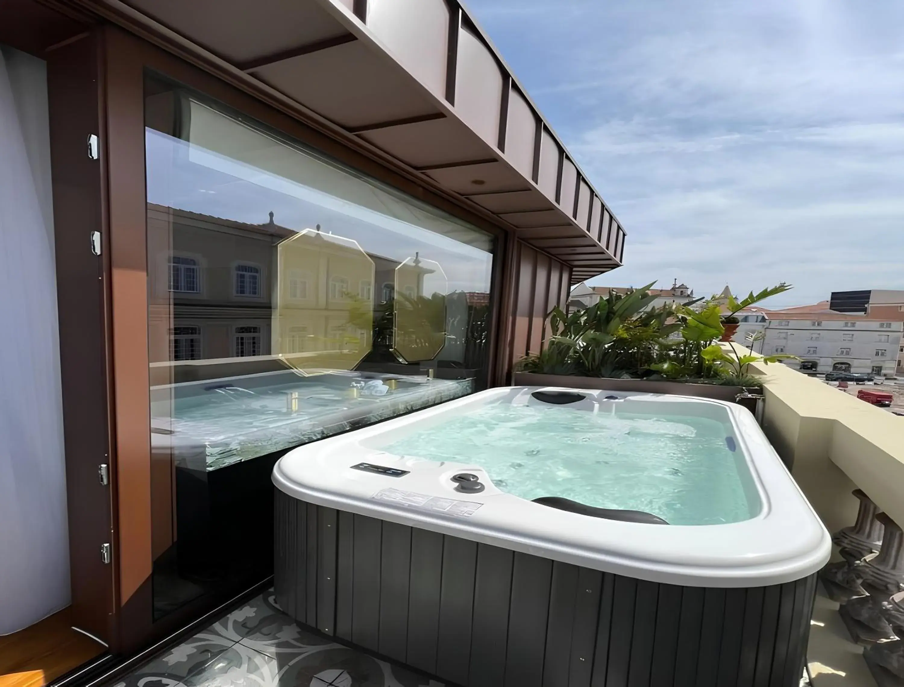 Superior Suite with Balcony in 1877 Estrela Palace Superior Suite with Balcony in 1877 Estrela Palace