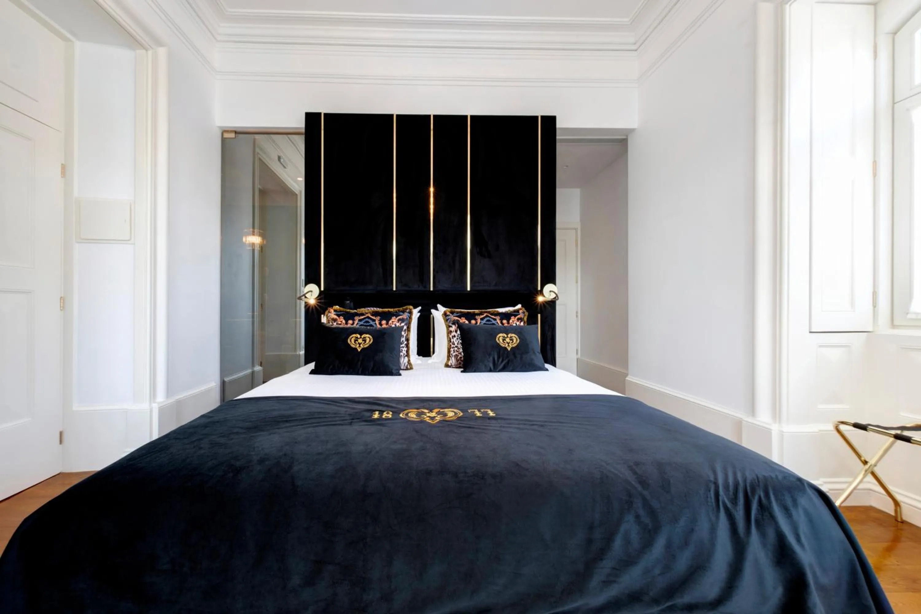 Bed in 1877 Estrela Palace