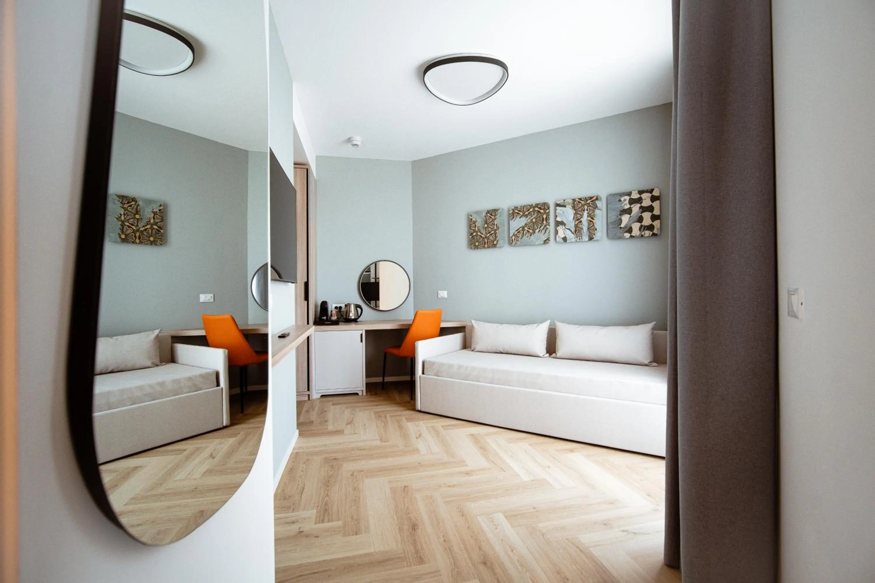 Seating area, Bed in Hotel Cavalieri Palace & Suites