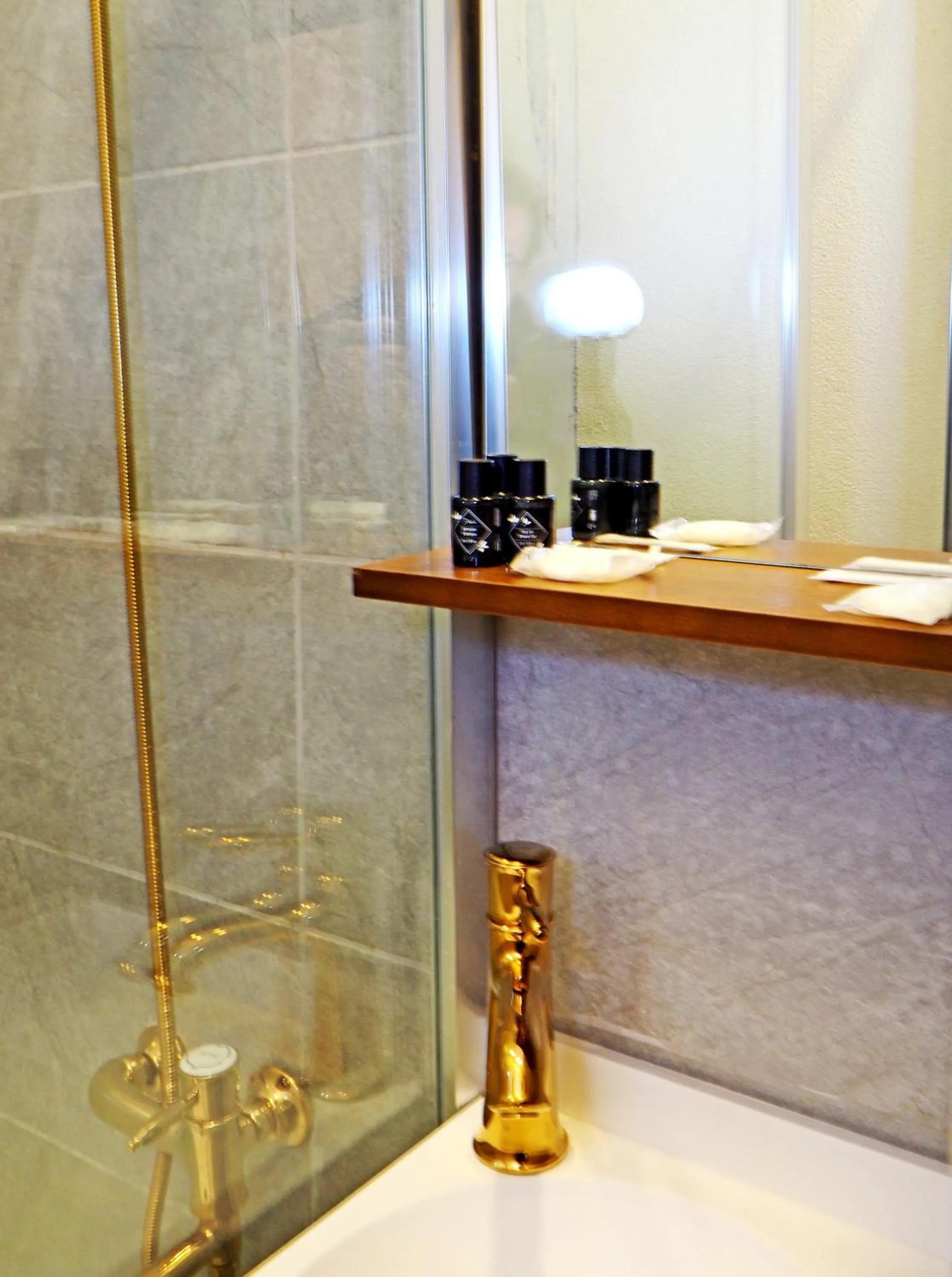 Bathroom in Taksim Estane Butik Otel