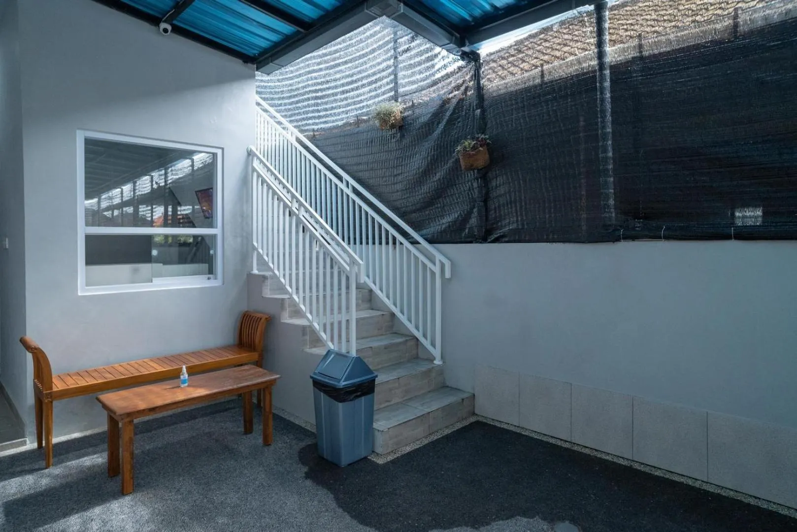 Property building in RedDoorz @ Jalan Gunung Talang Mahendradatta