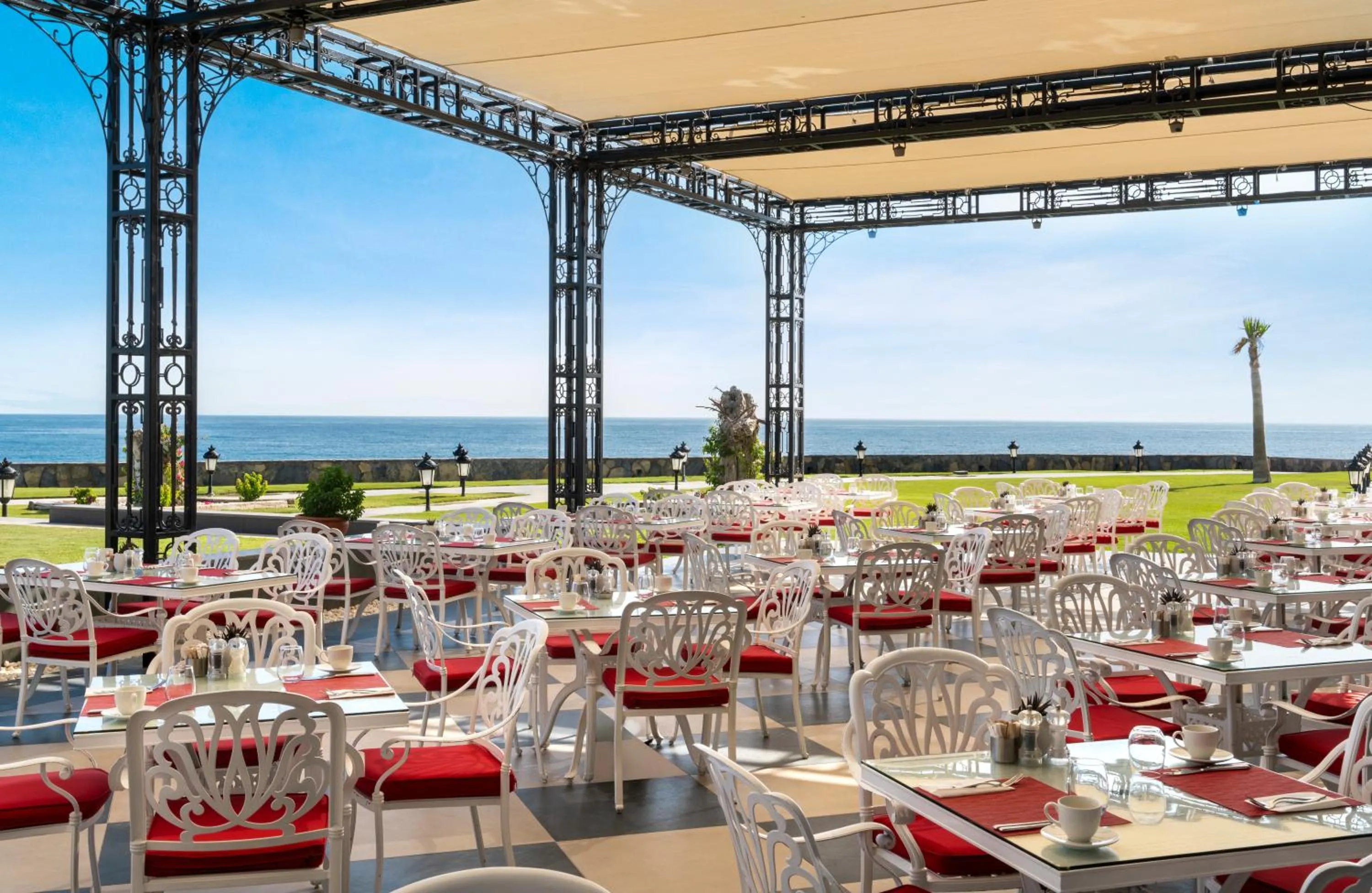 Restaurant/places to eat in Kaya Palazzo Resort & Casino