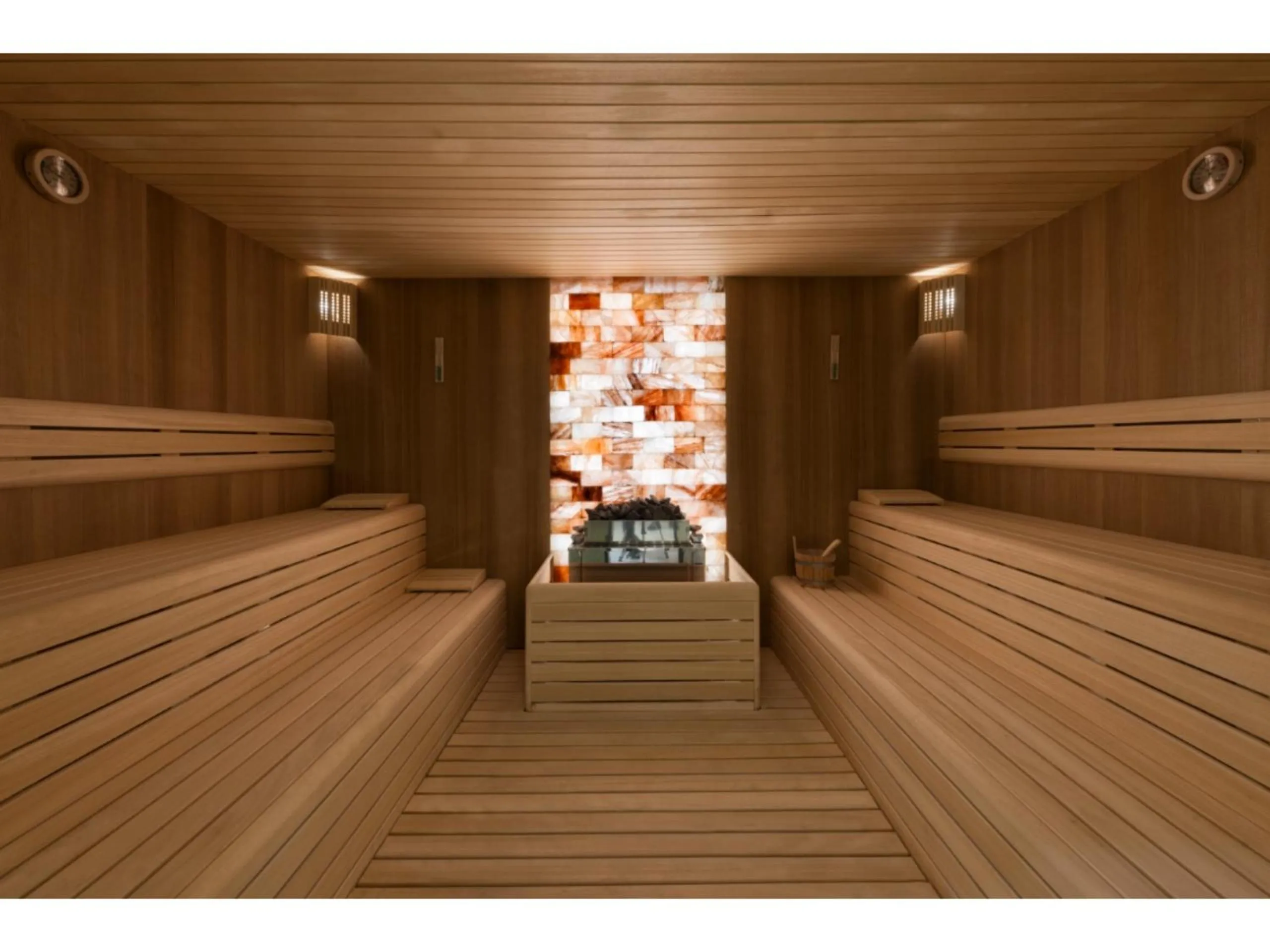 Sauna in Kaya Palazzo Resort & Casino