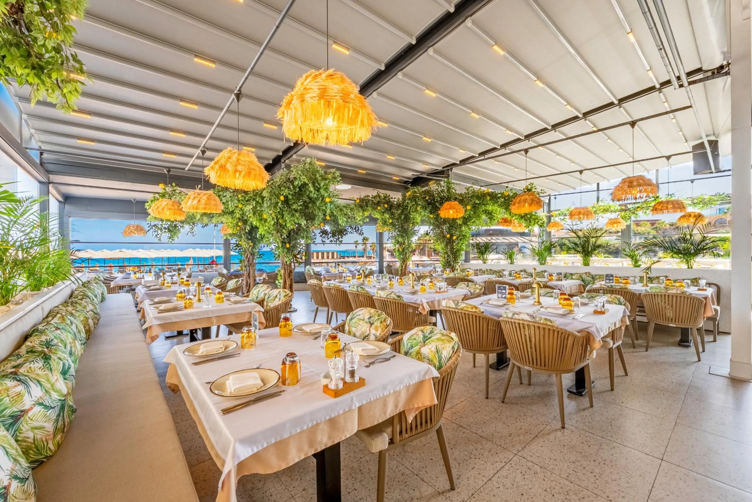 Restaurant/places to eat in Kaya Palazzo Resort & Casino