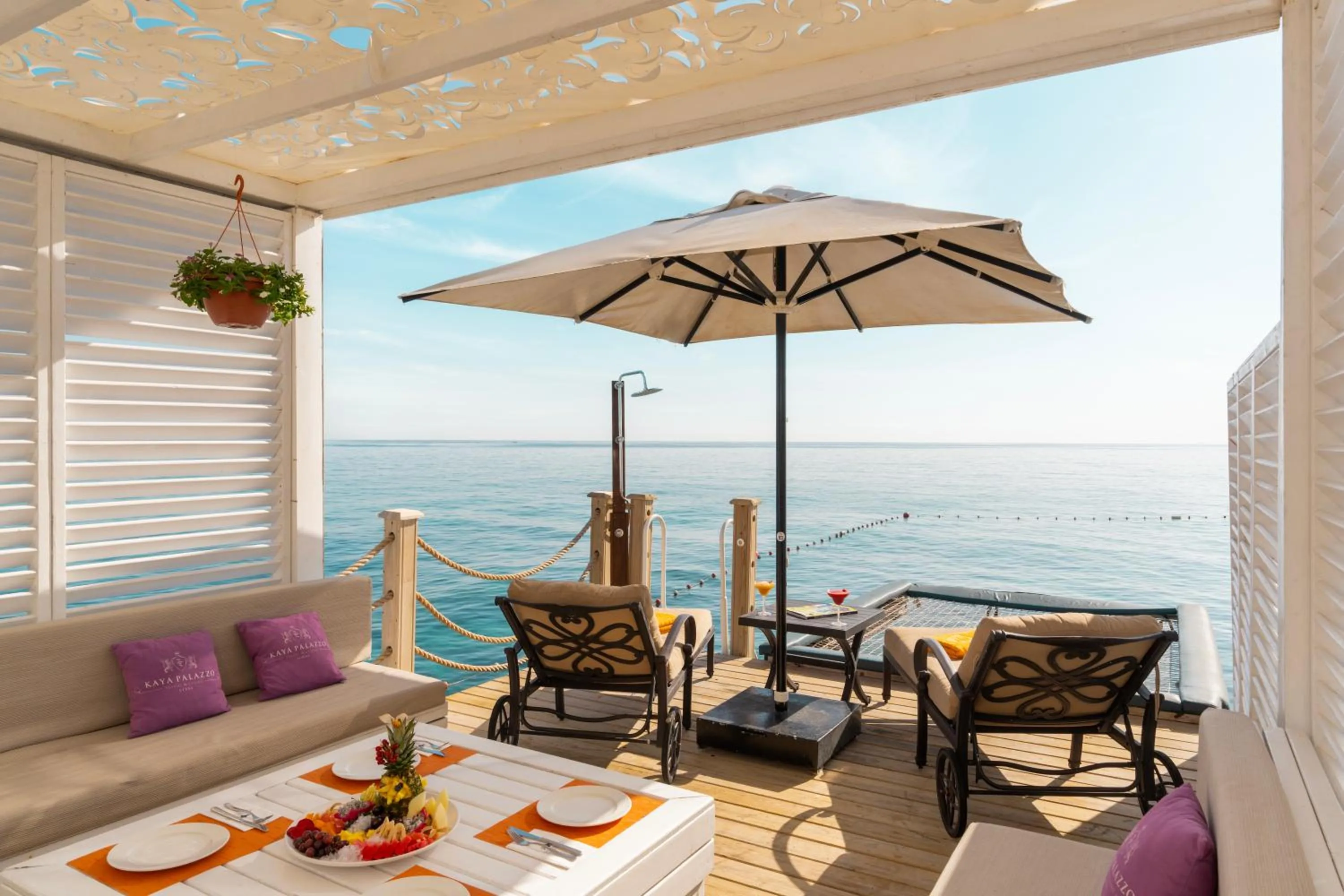 Restaurant/places to eat in Kaya Palazzo Resort & Casino