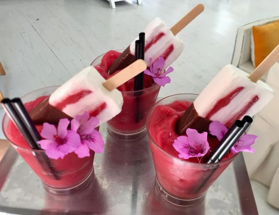 Food and drinks in Monte dos Poços