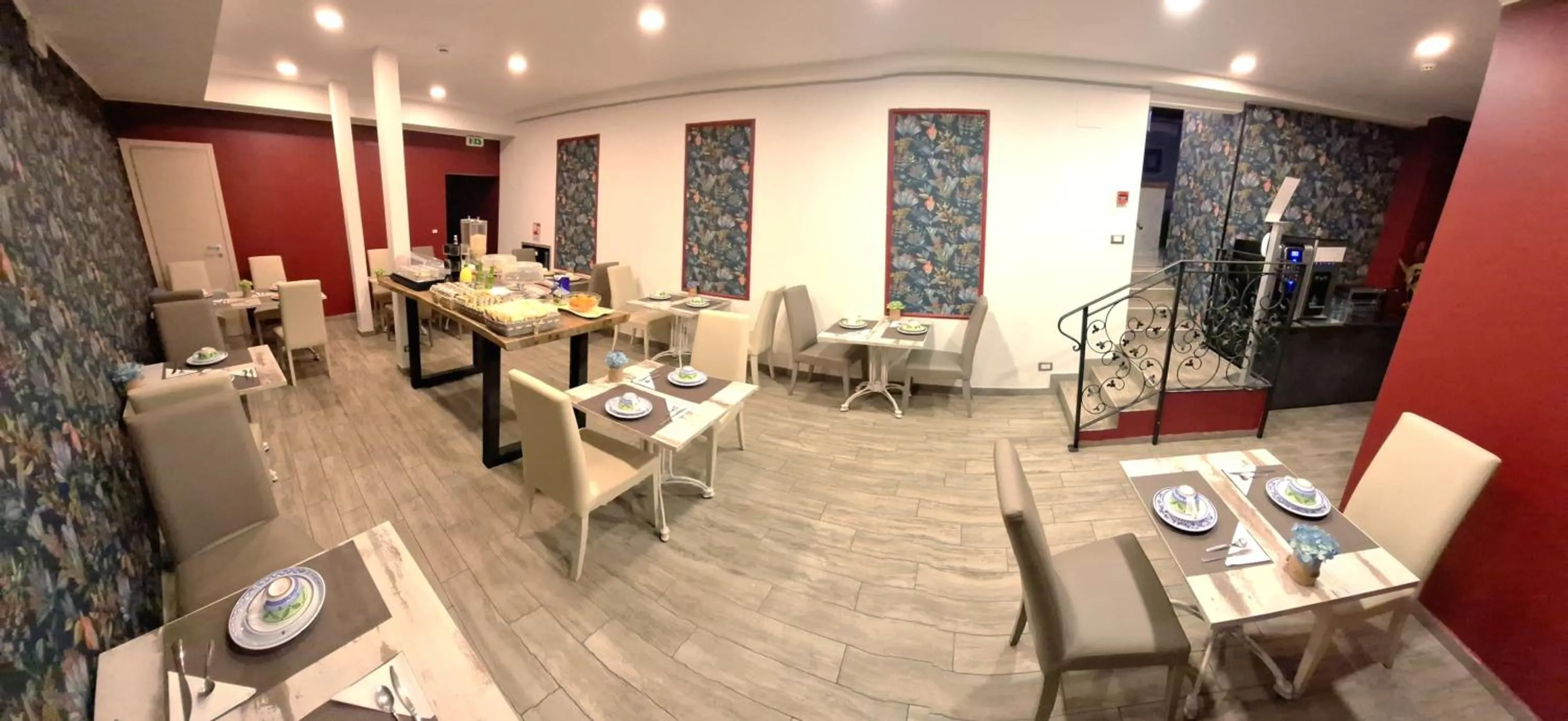 Breakfast in Hotel Anfiteatro Flavio