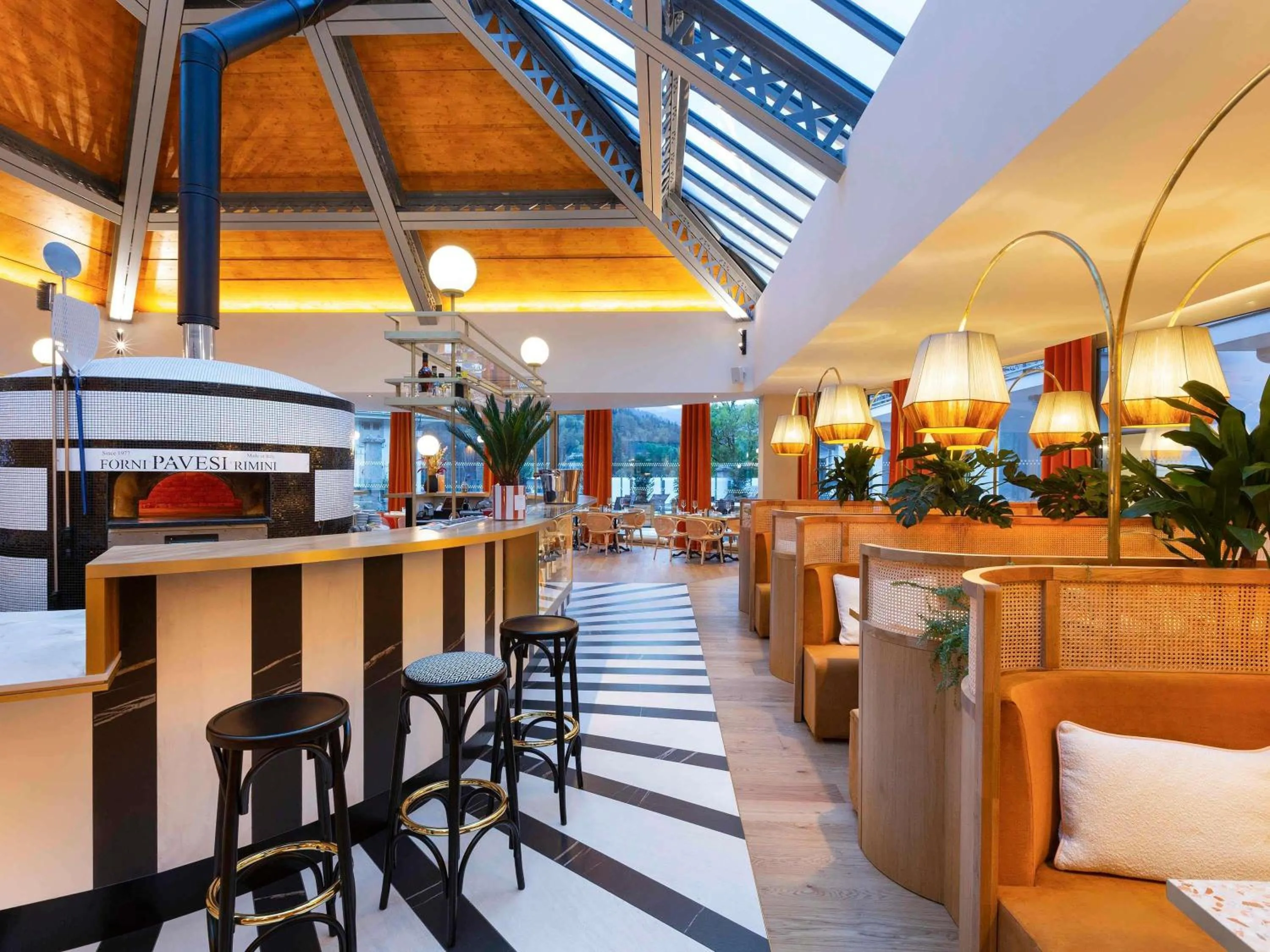 Restaurant/places to eat in Le Saint Gervais Hotel & Spa Handwritten Collection