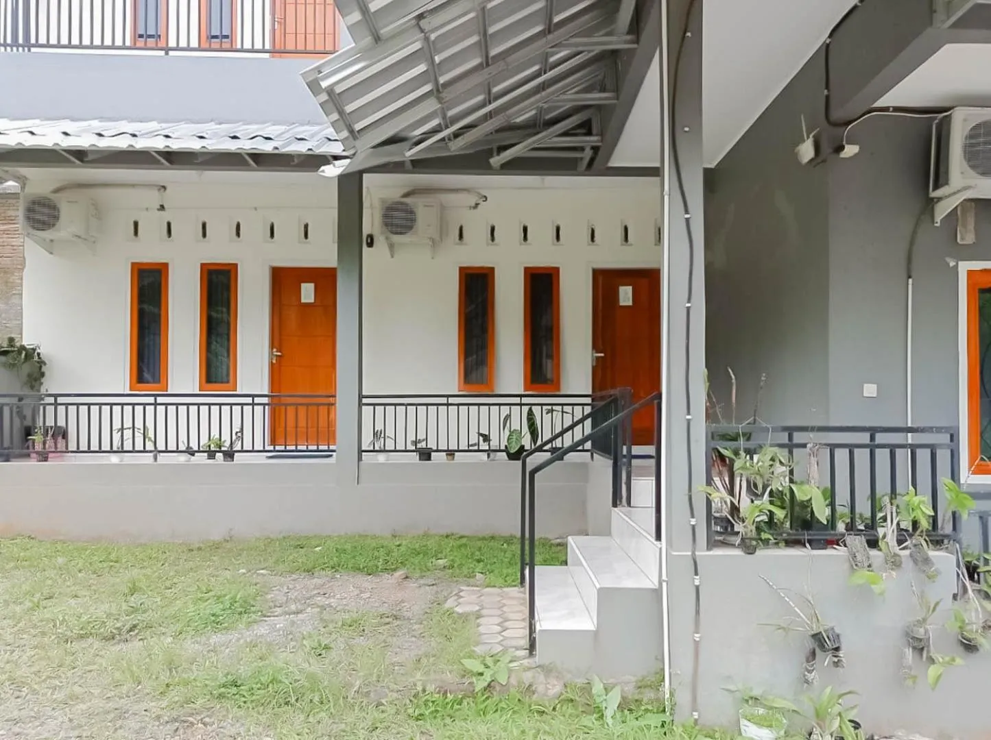 Property building in Penginapan Al Firdausi Syariah Mitra RedDoorz