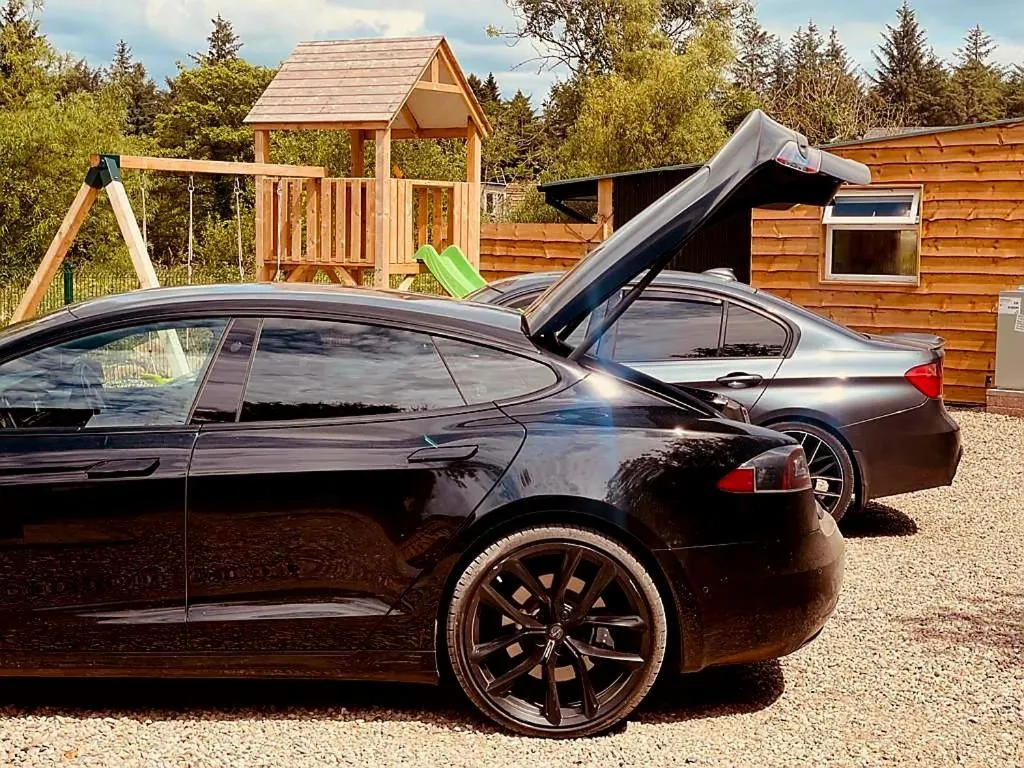 Day in Walsh's Mill Lodges & Linen House