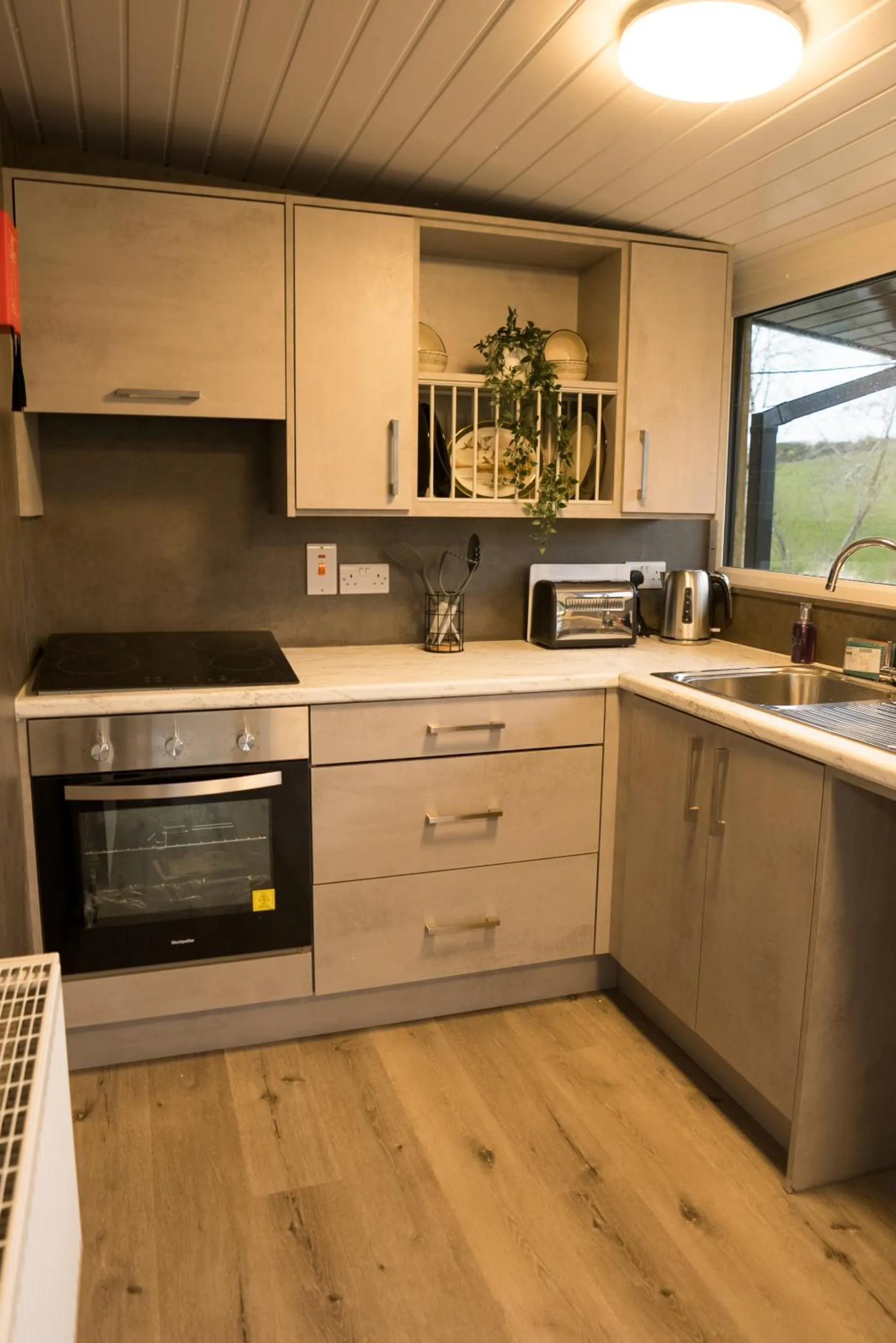 kitchen in Walsh's Mill Lodges & Linen House