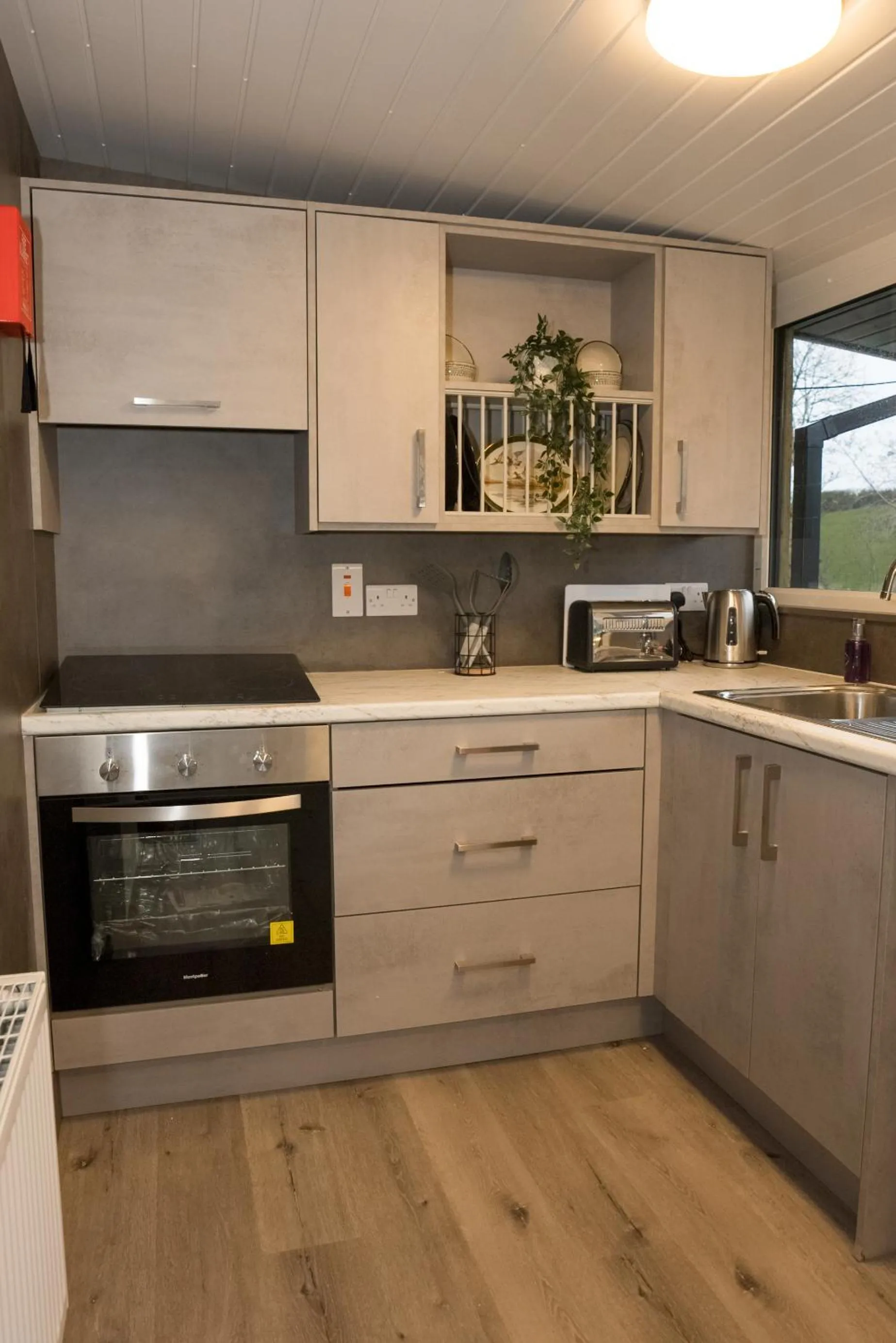 kitchen in Walsh's Mill Lodges & Linen House