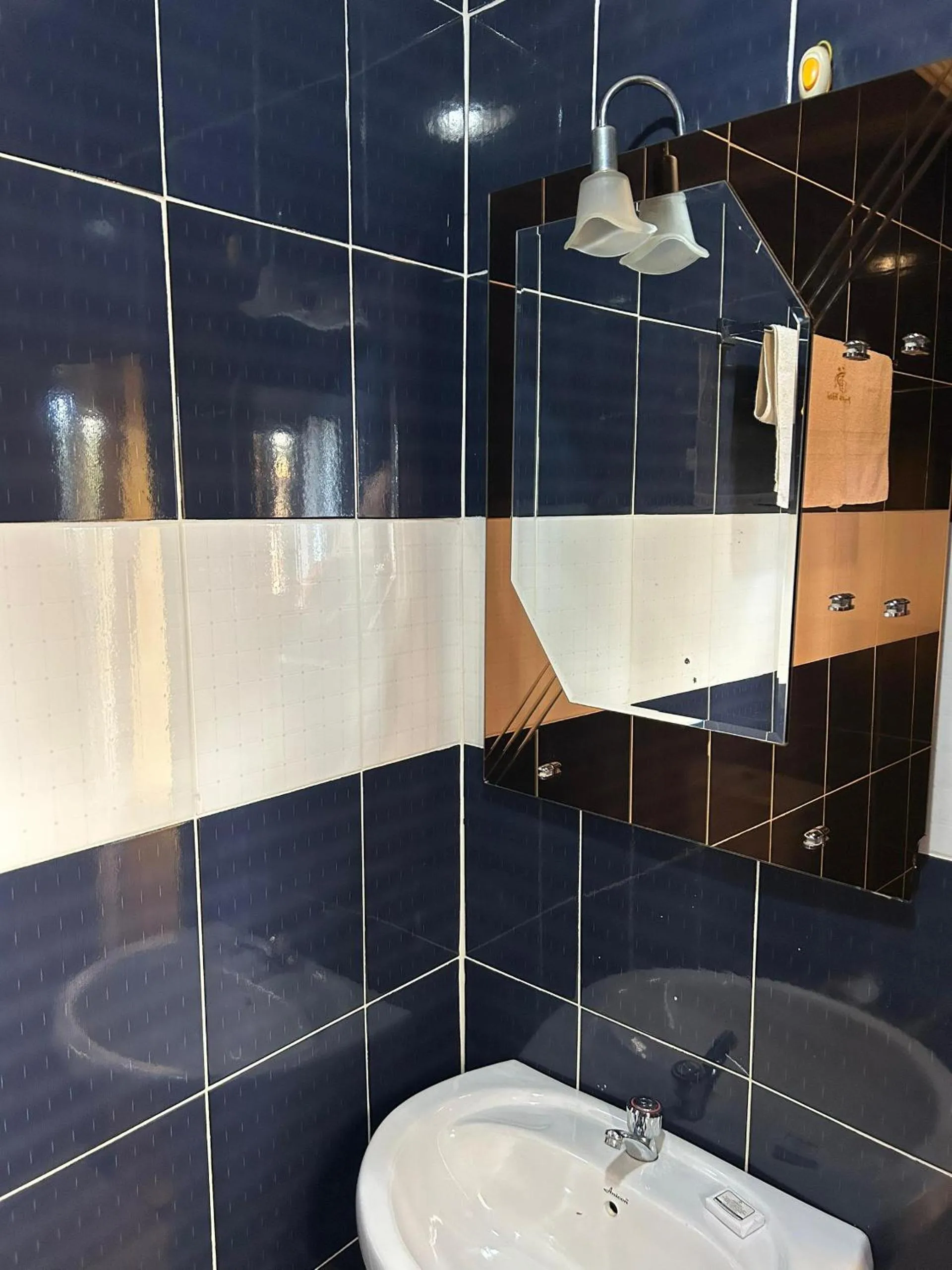 Bathroom in Prodiges Hôtel