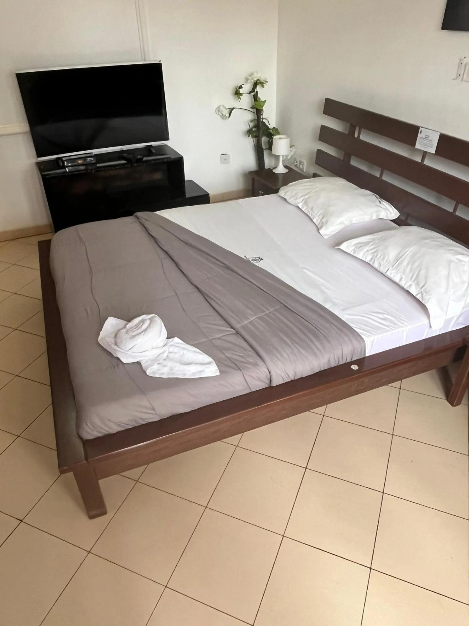 Bed in Prodiges Hôtel