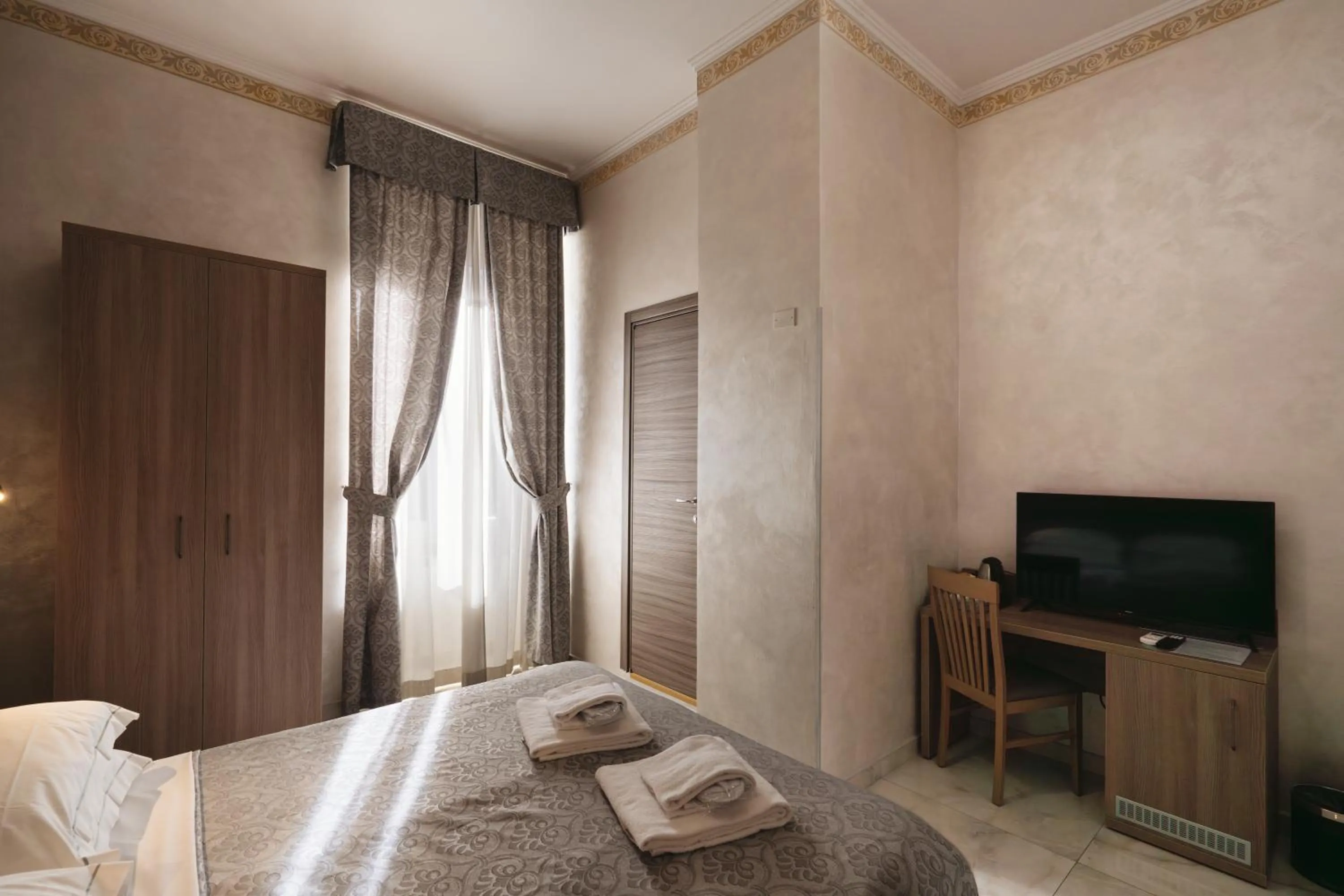 Bed in Hotel Centro Cavour Roma