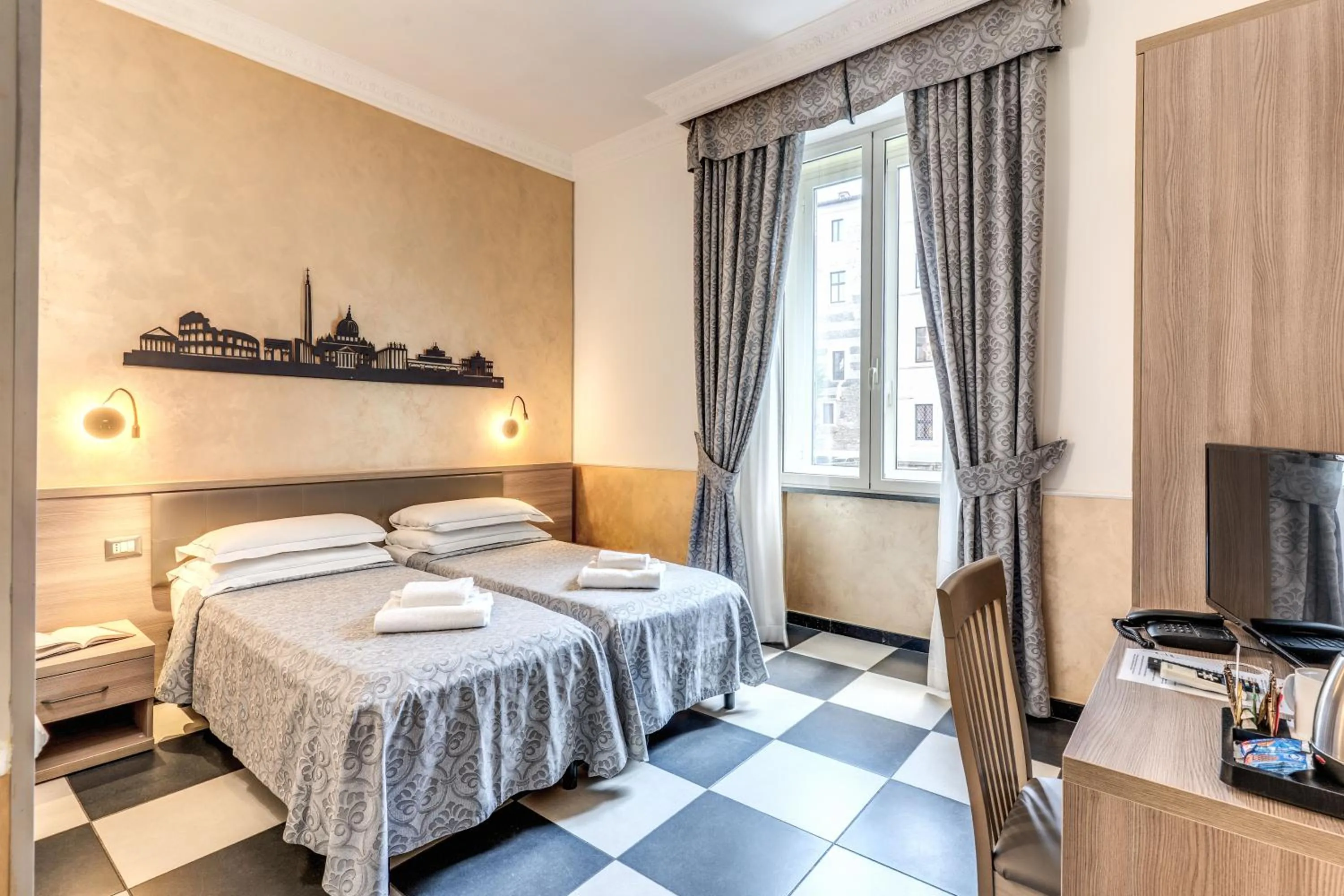 Bed in Hotel Centro Cavour Roma