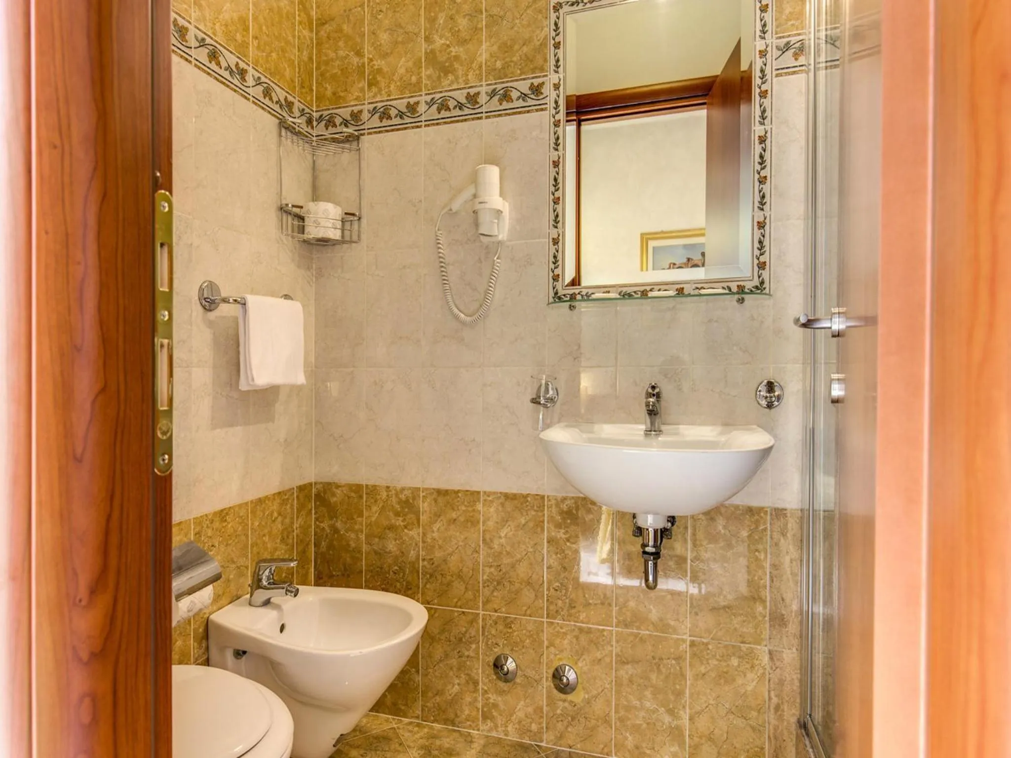 Bathroom in Hotel Centro Cavour Roma