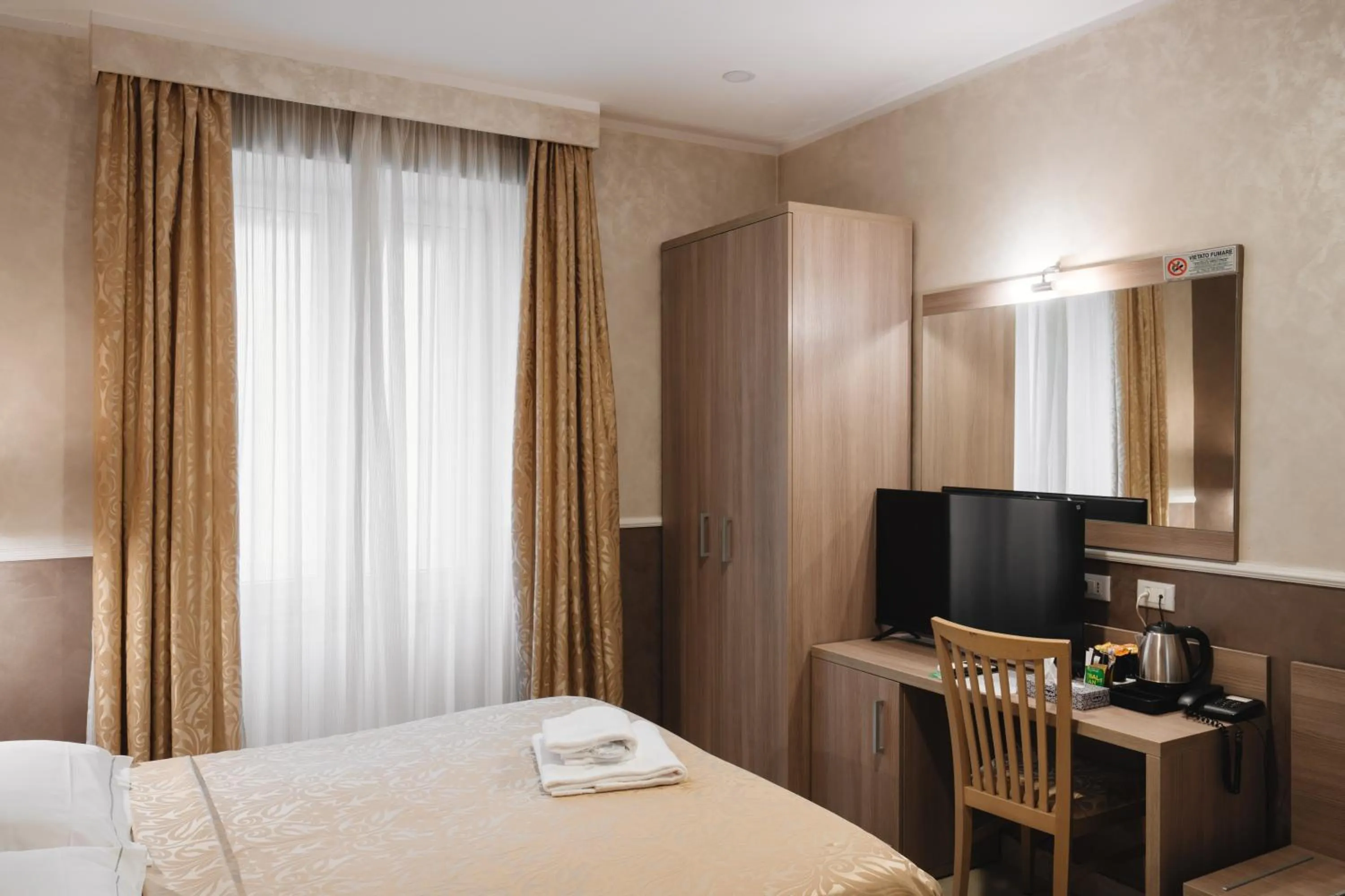 Bed in Hotel Centro Cavour Roma