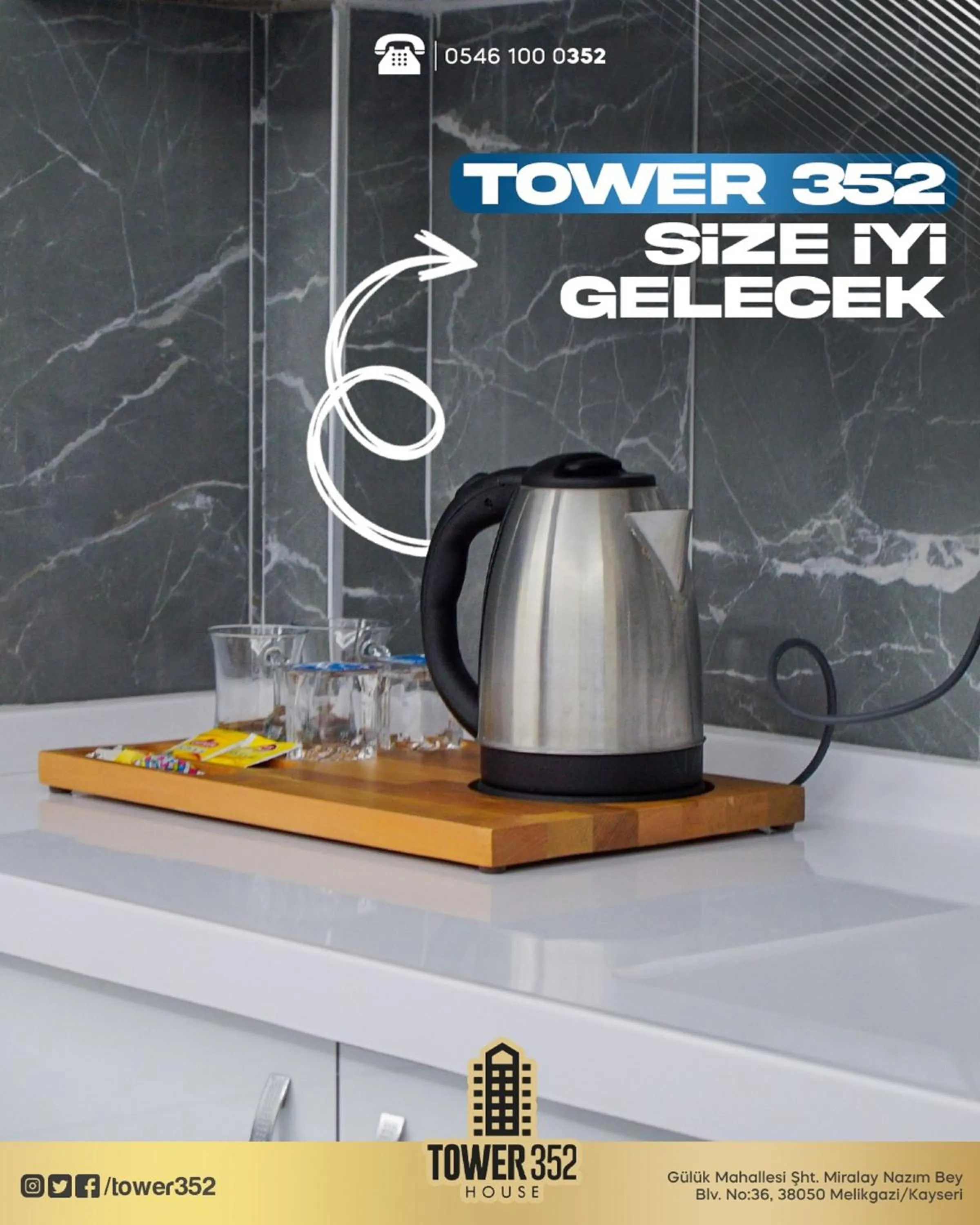 Kitchen or kitchenette in Tower352