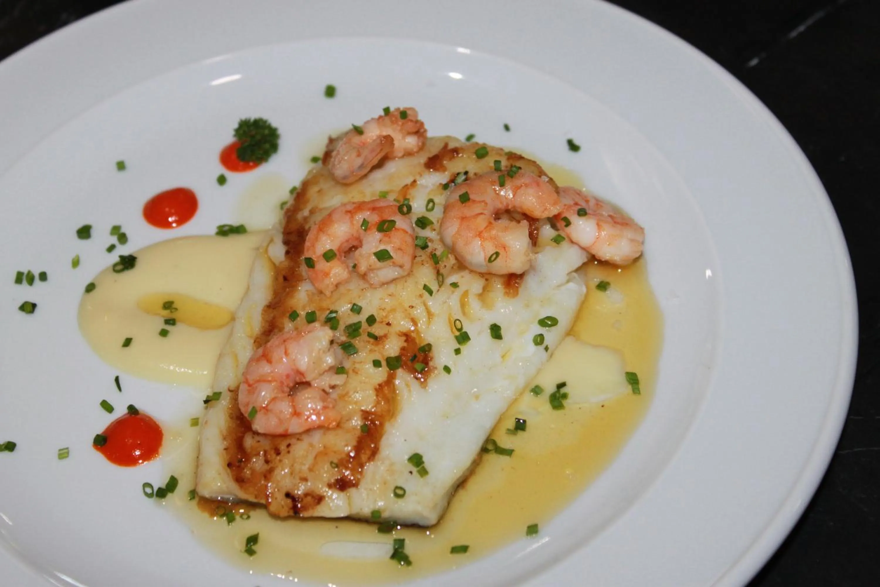 Restaurant/places to eat in Hotel Restaurante Santa Cruz