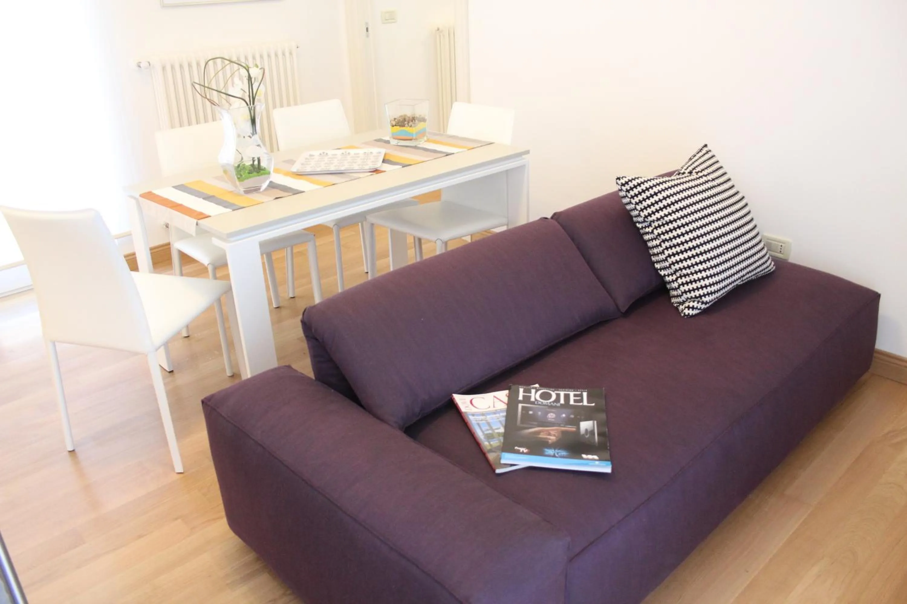 Dining area in Le Residenze di Via Lo Re