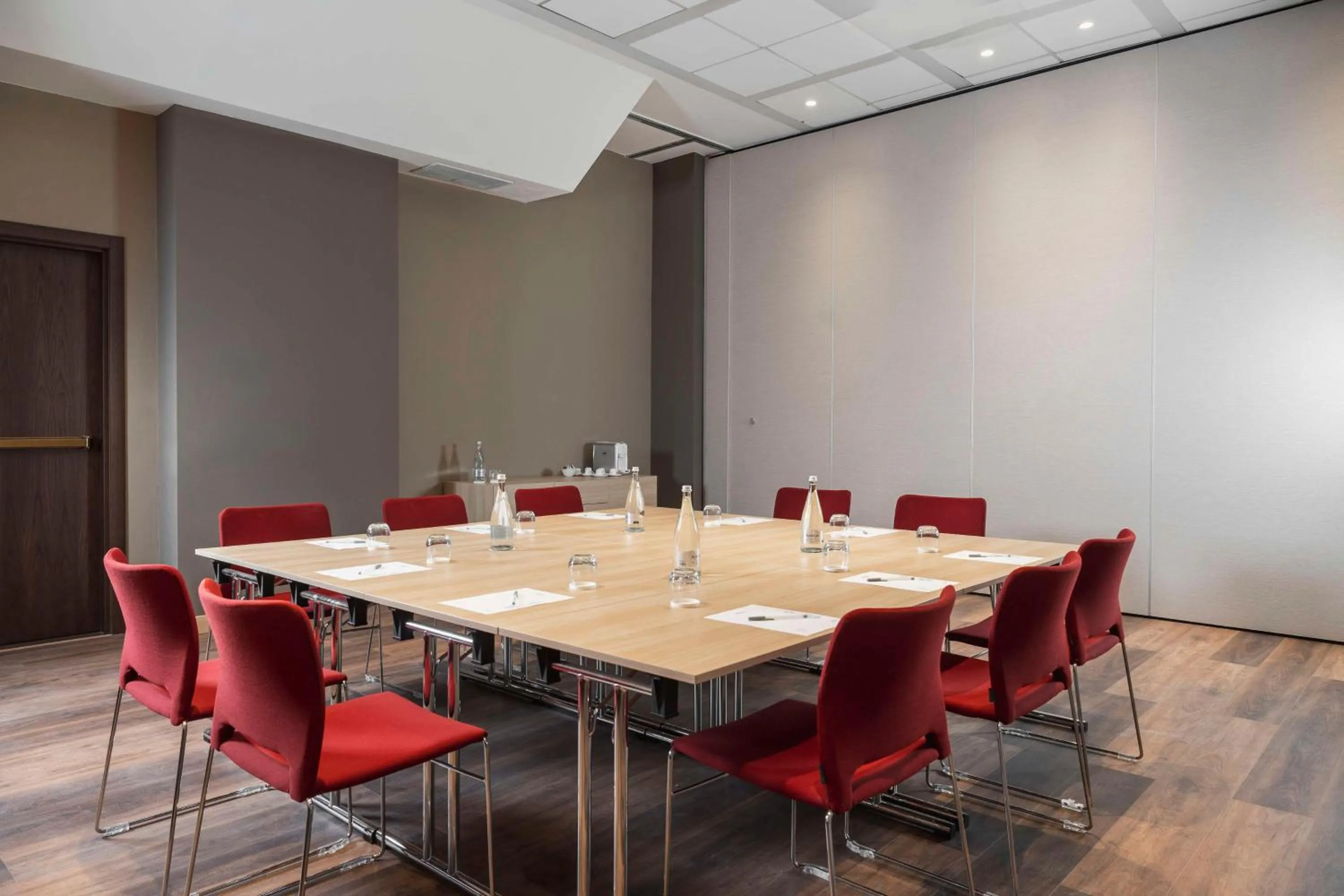 Meeting/conference room in Hilton Garden Inn Bologna North