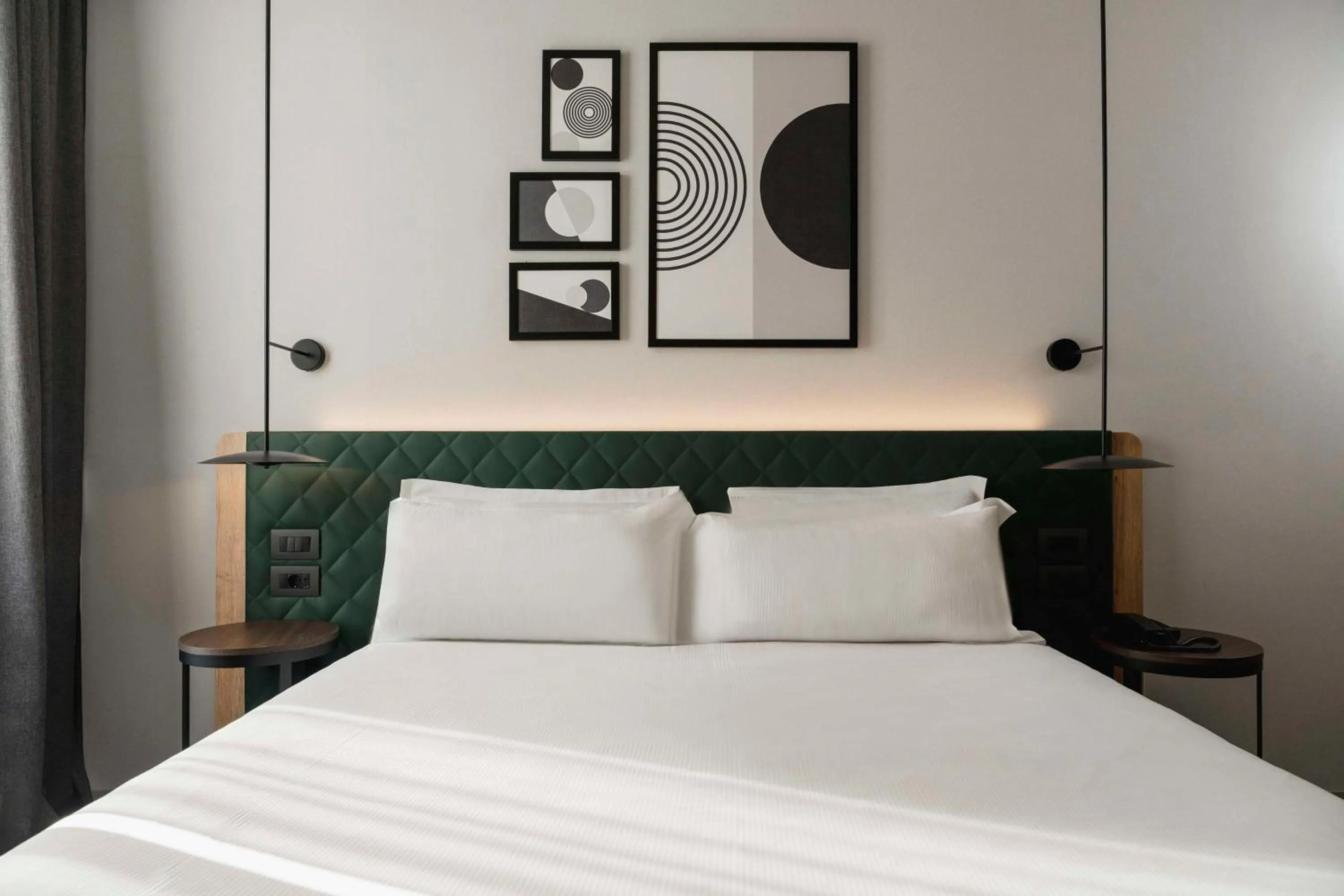 Bed in Hilton Garden Inn Bologna North