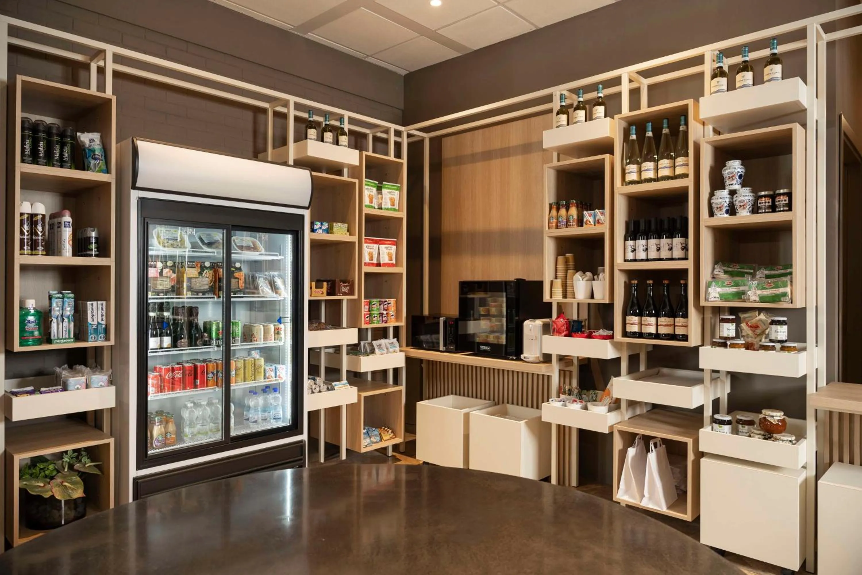 Restaurant/places to eat in Hilton Garden Inn Bologna North