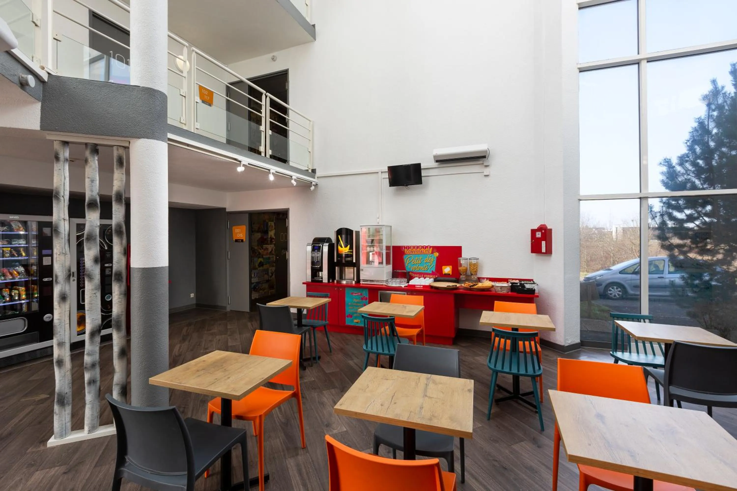 Property building in hotelF1 Longwy