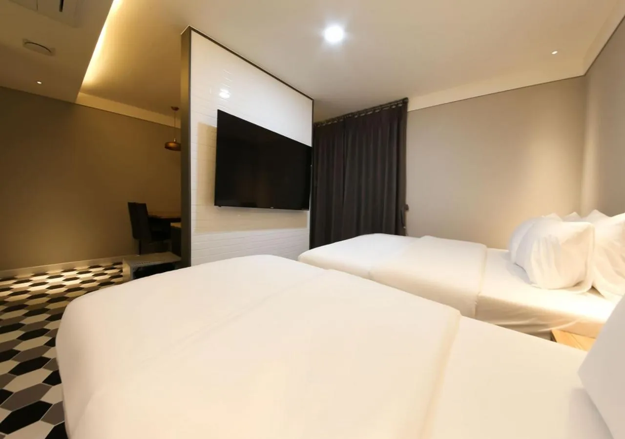 Bed in West In Hotel Yeosu