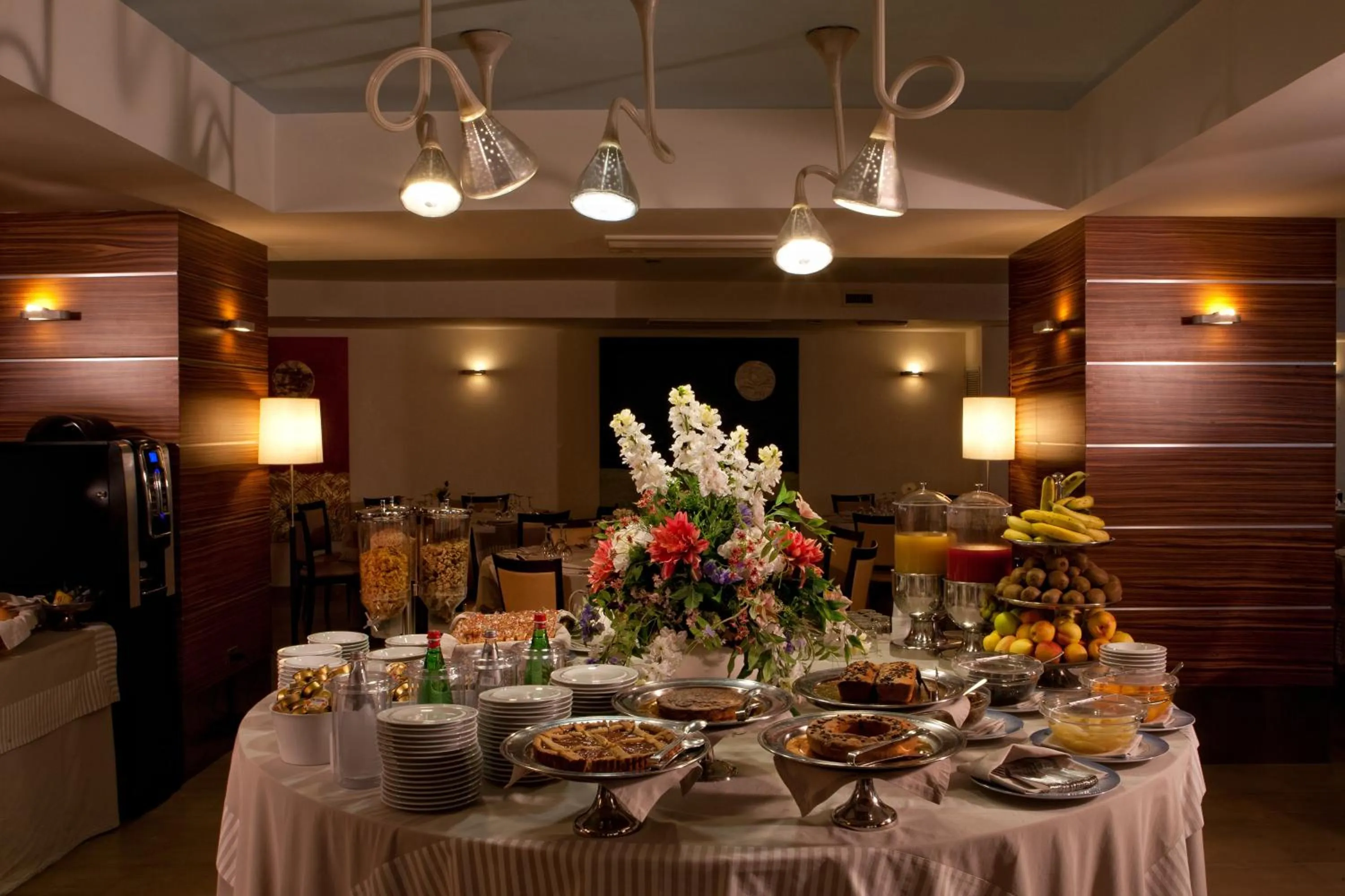 Restaurant/places to eat in Virgilio Grand Hotel