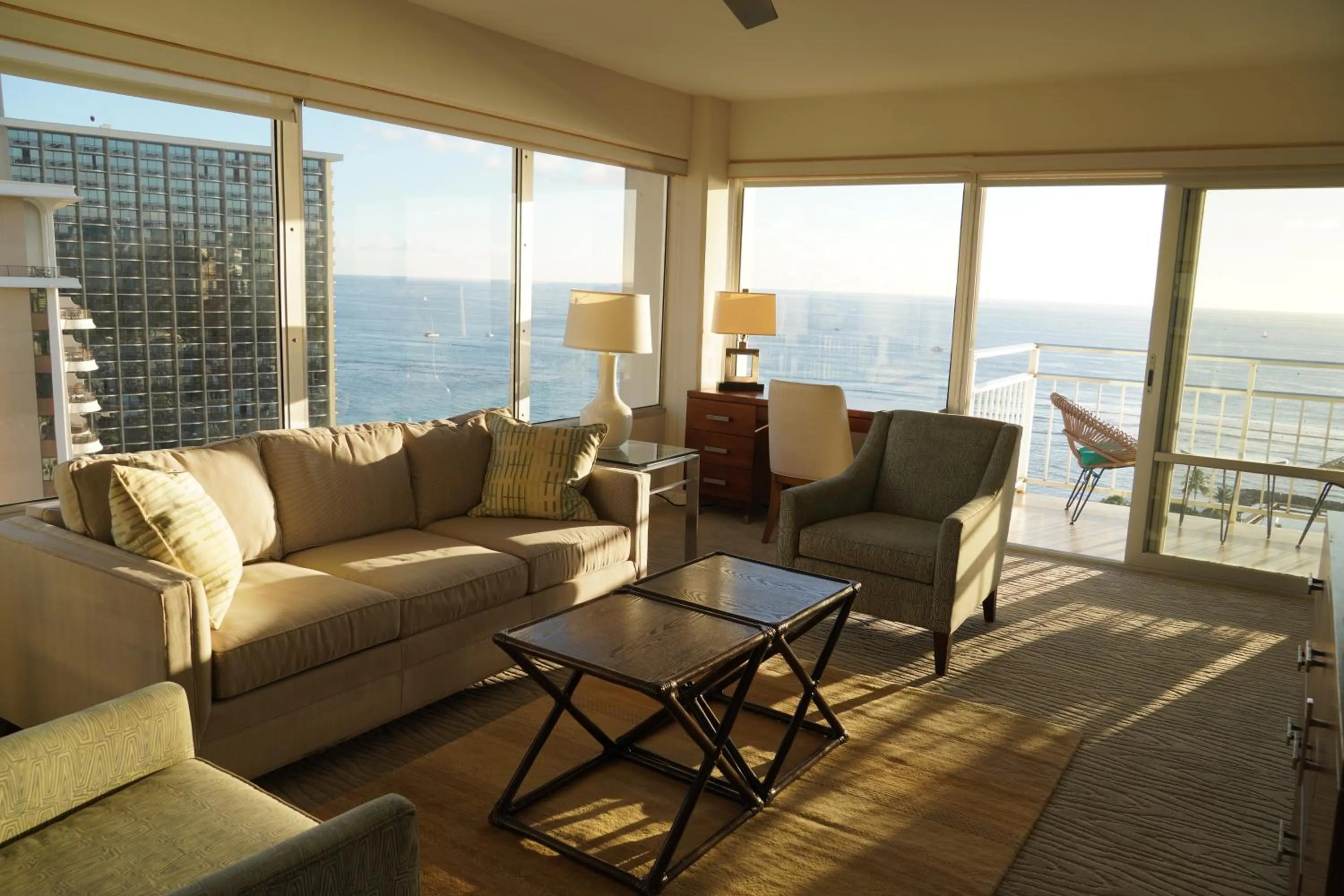 New Hotel Condo 2bed 2bath Fantastic Ocean View 1Free Parking