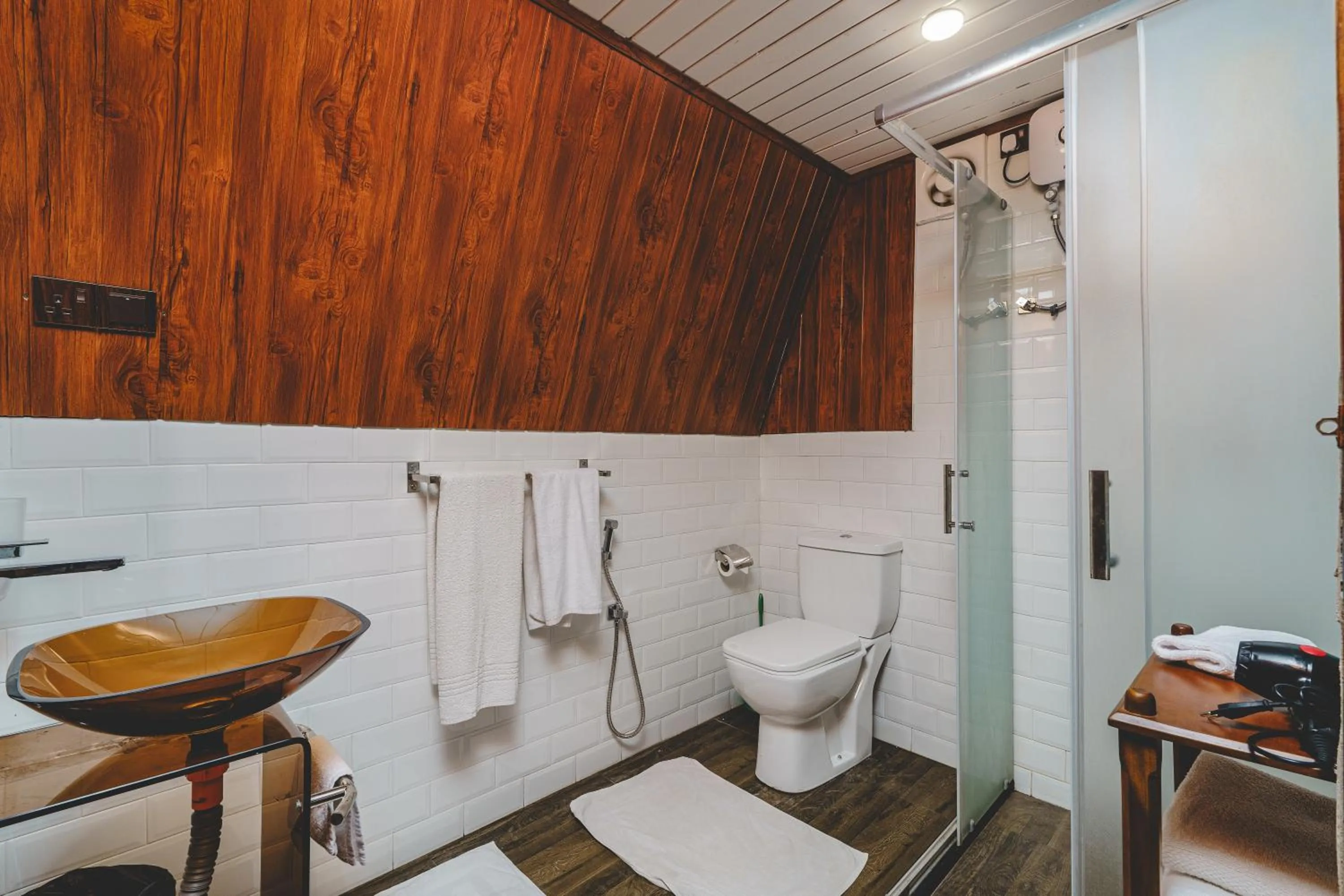 Bathroom in River View Villas