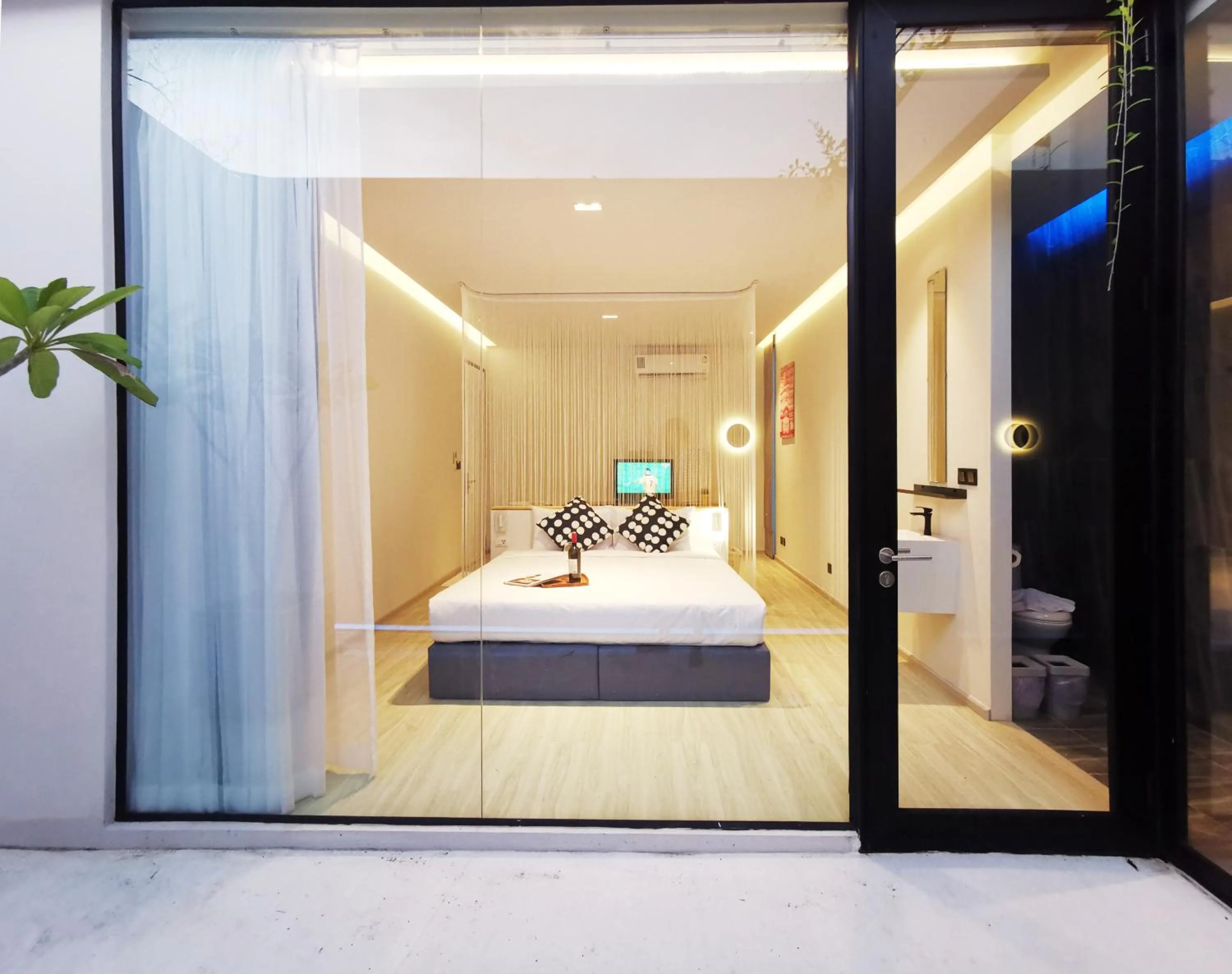 Bedroom, Bed in INNLUXPHUKET