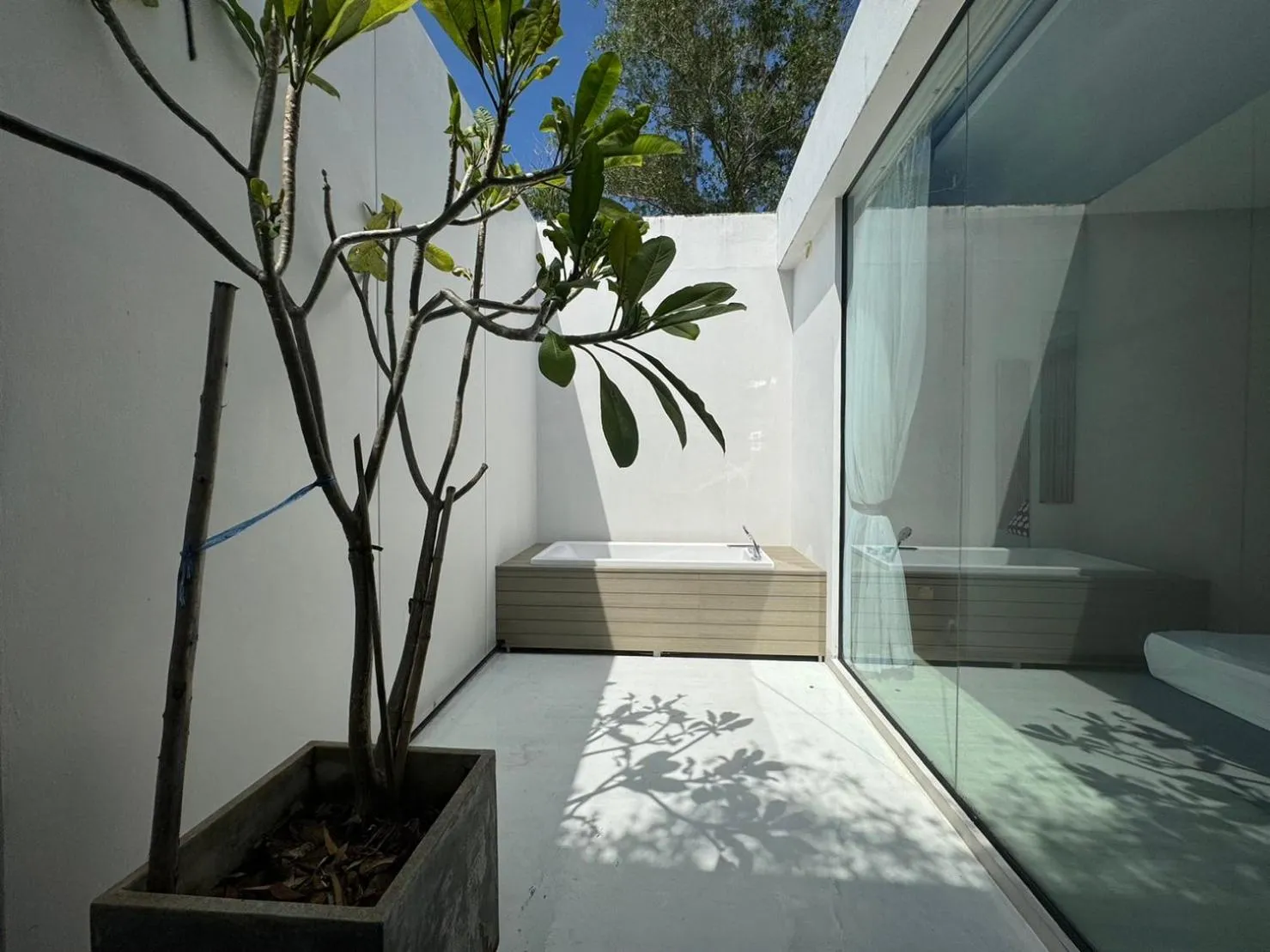 Balcony/Terrace in INNLUXPHUKET