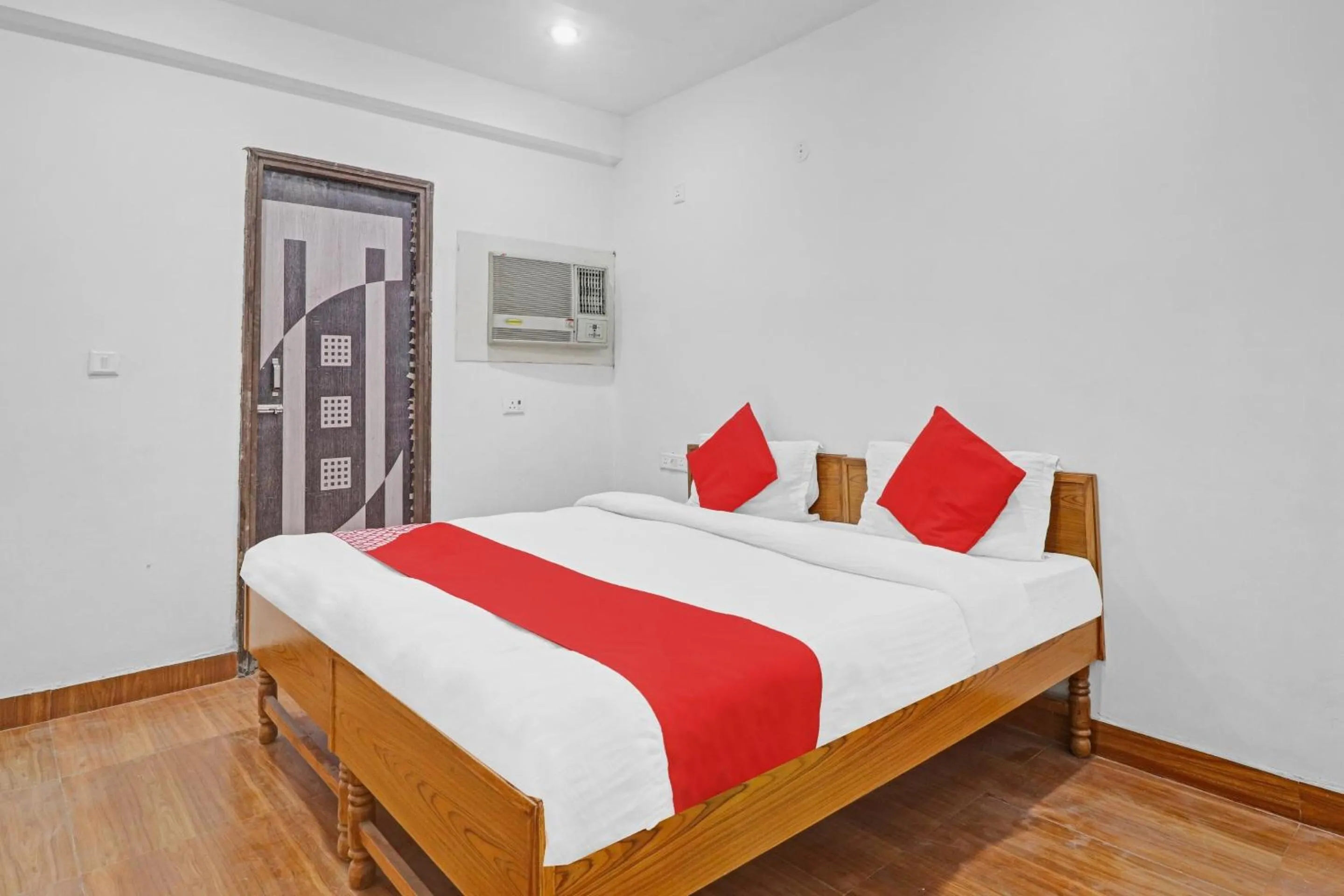 Bedroom, Bed in ALX Townhouse