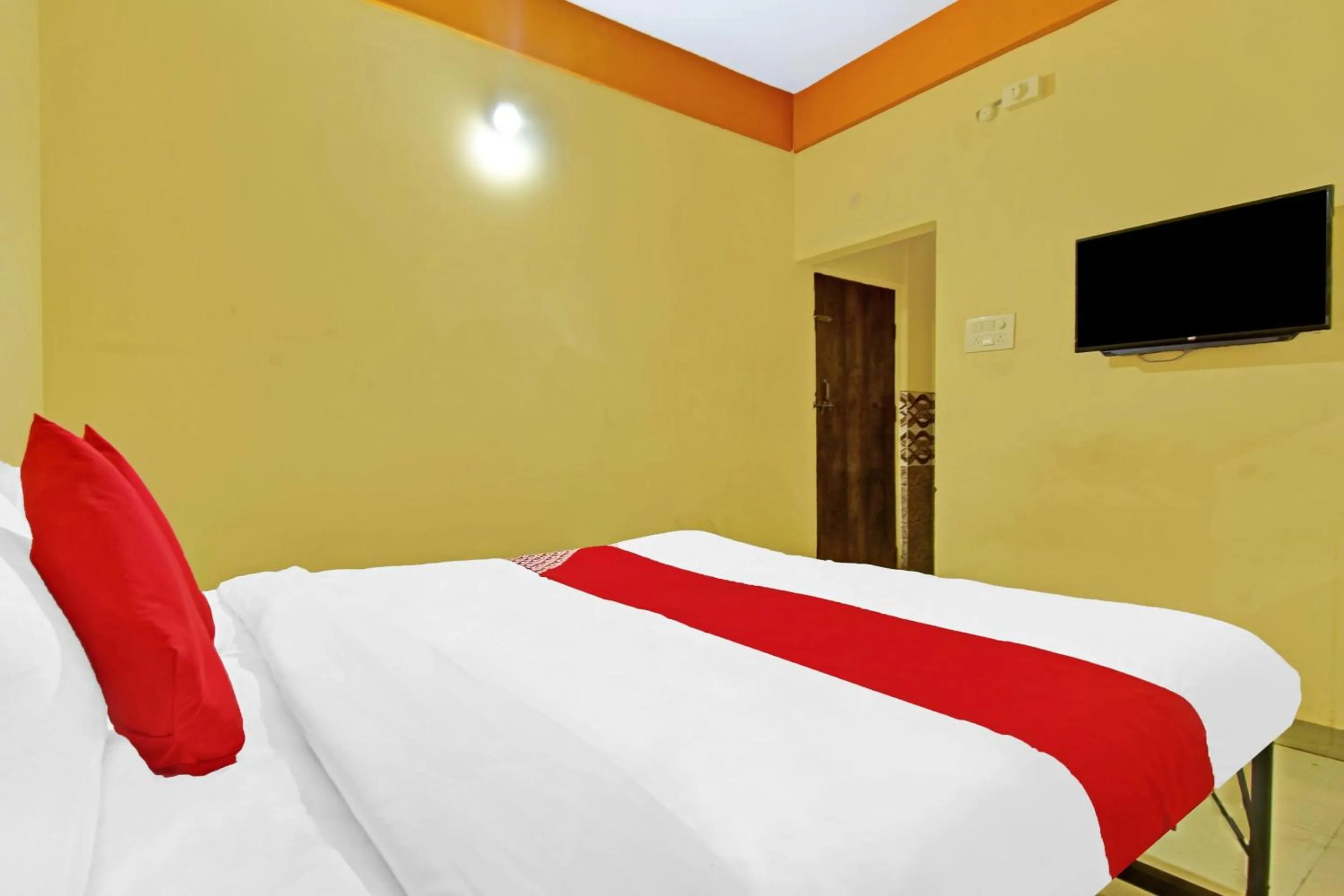 Bedroom in Hotel O Golden Key