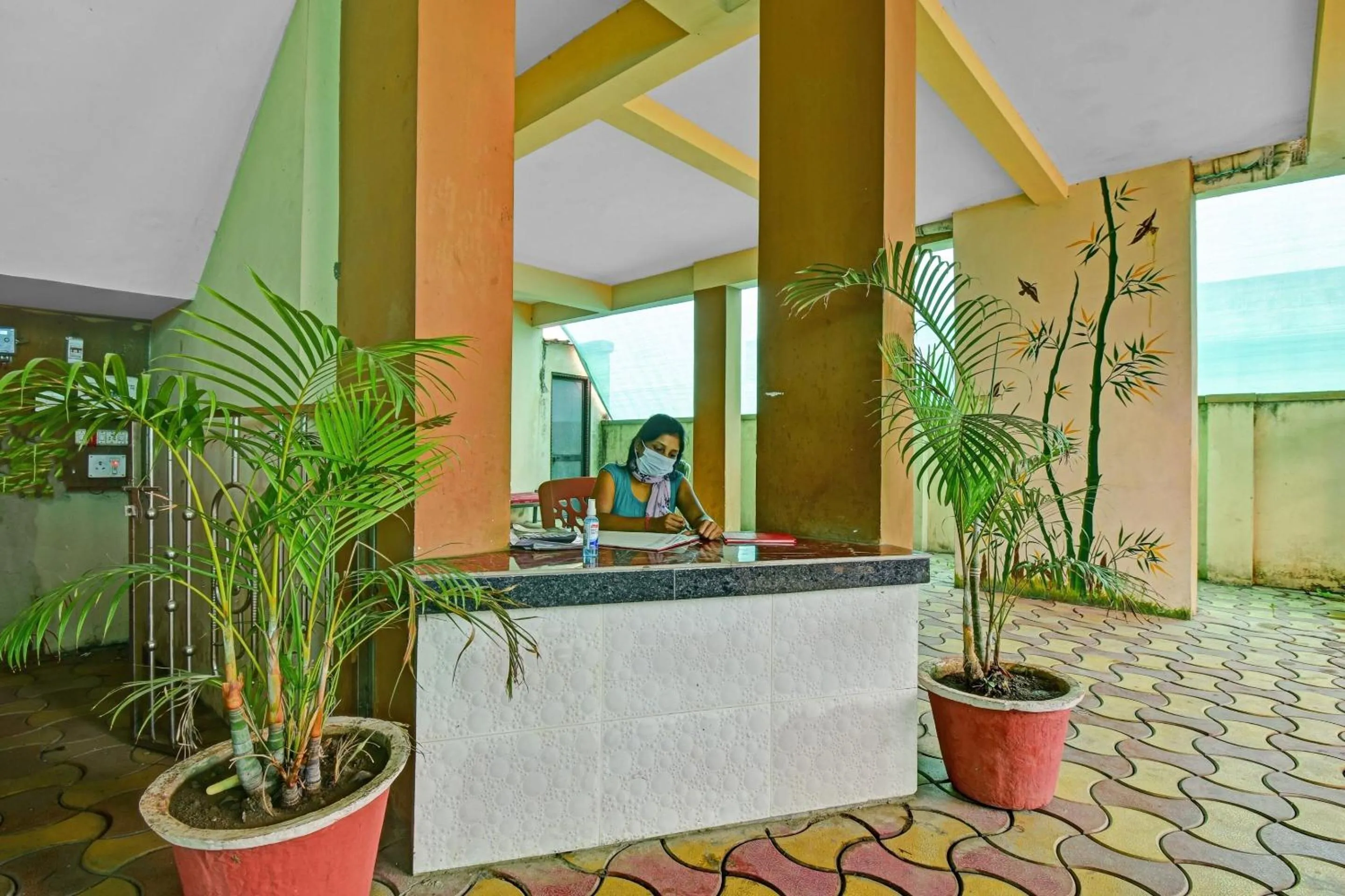 Lobby or reception in Hotel O Golden Key