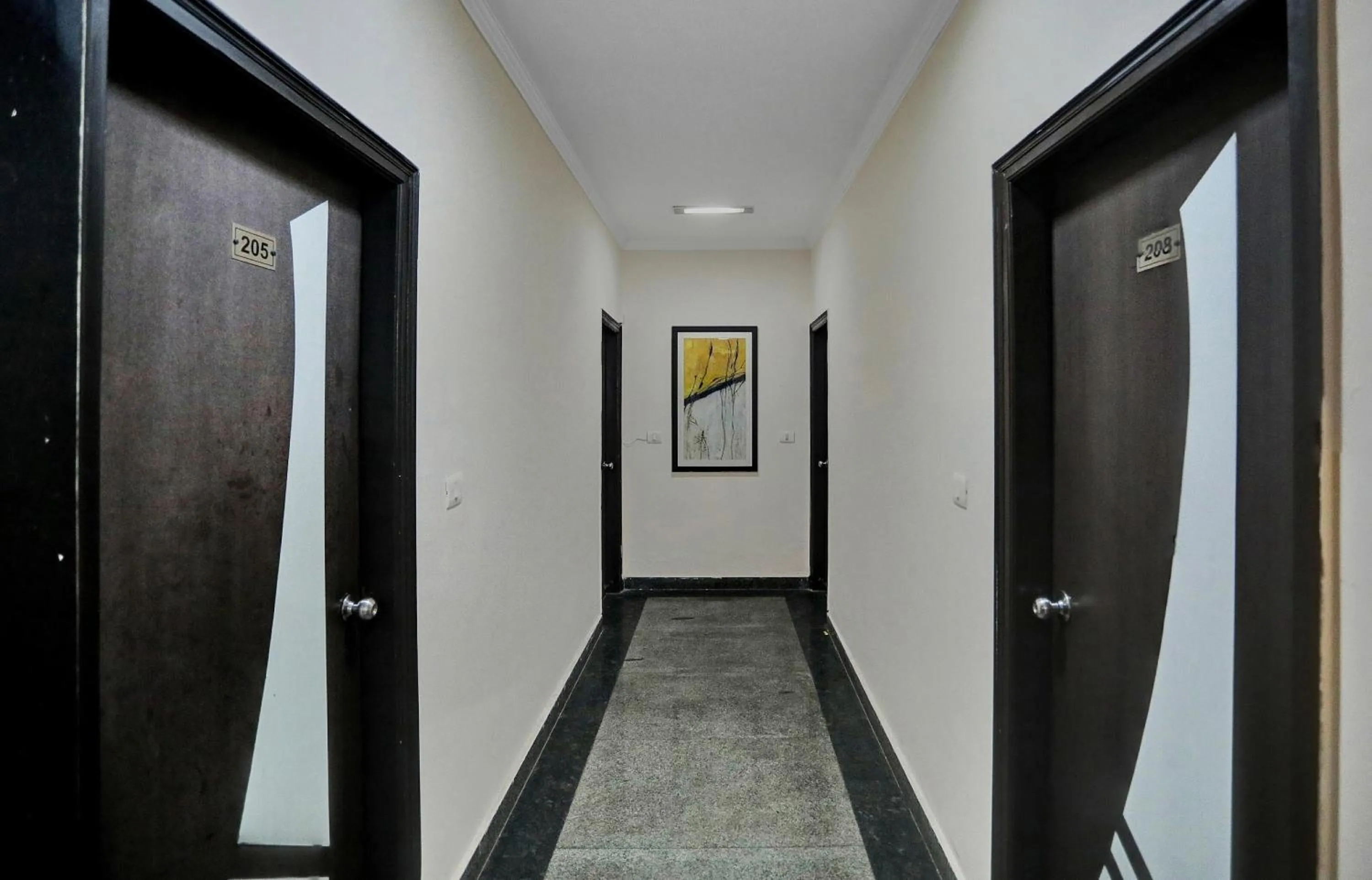 Lobby or reception in Townhouse Happy Keys Near Iskcon Temple Noida