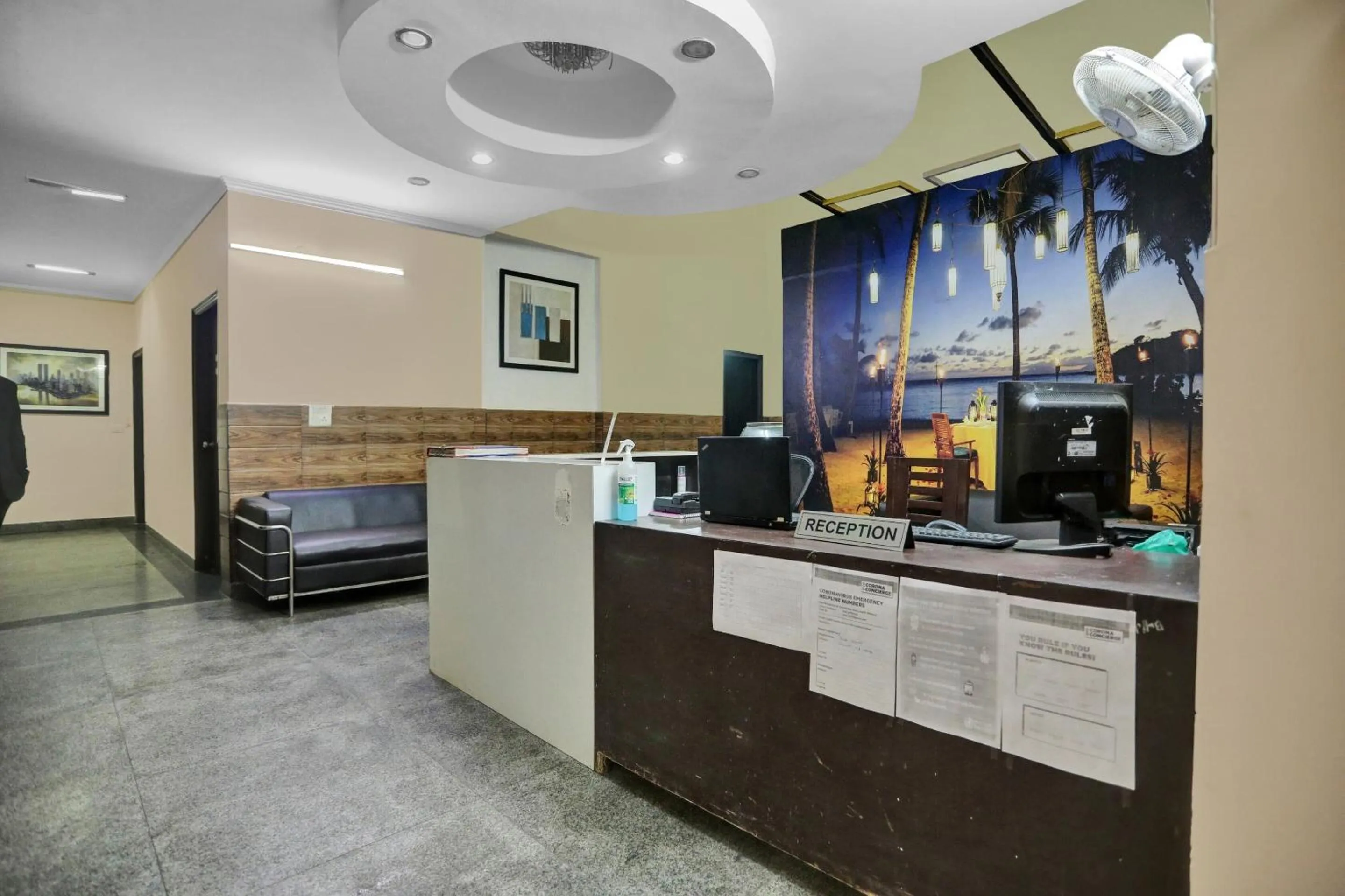 Lobby or reception in Townhouse Happy Keys Near Iskcon Temple Noida